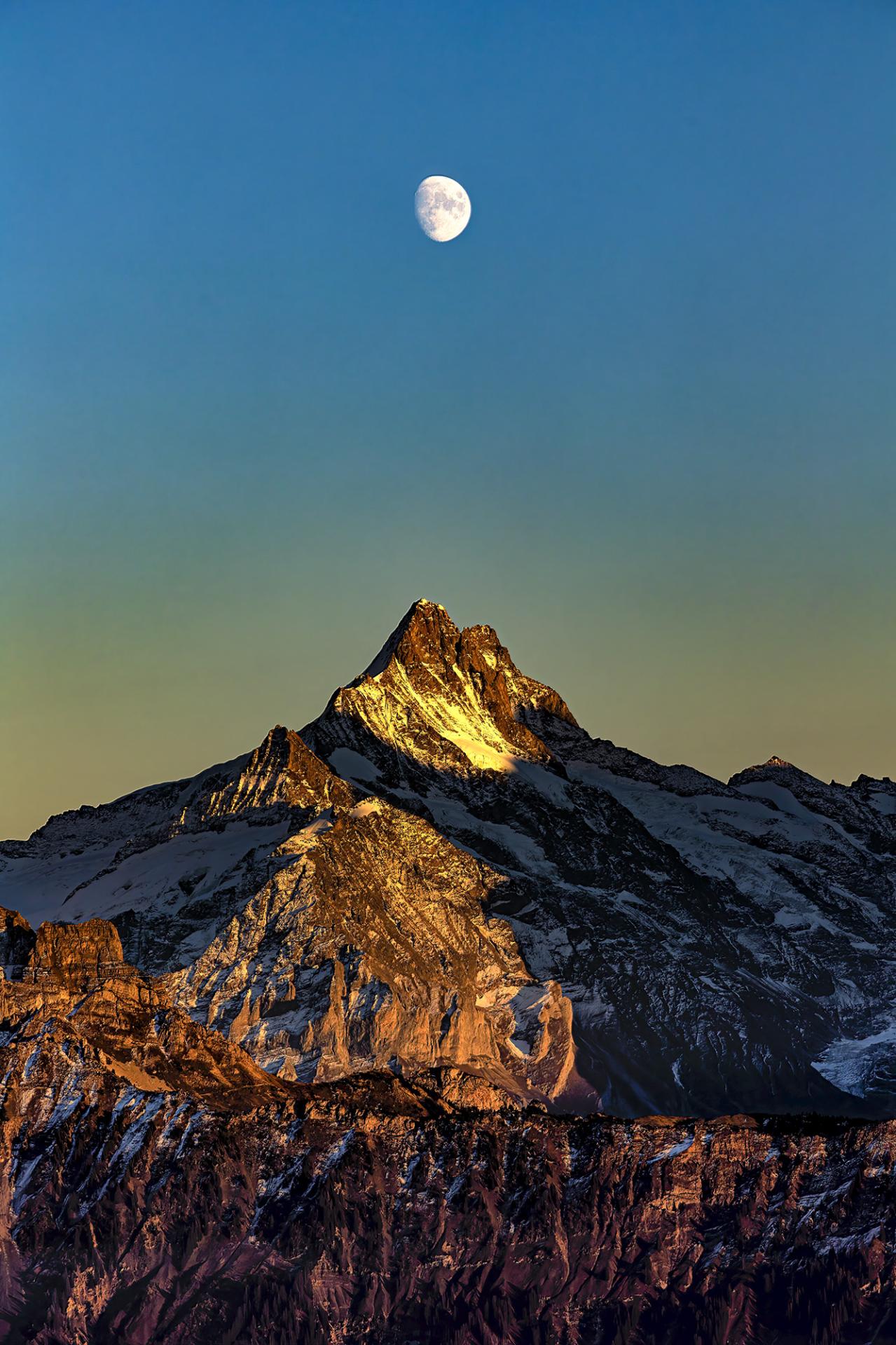 London Photography Awards Winner - THE MOON WATCHING OVER THE SCHRECKHORN