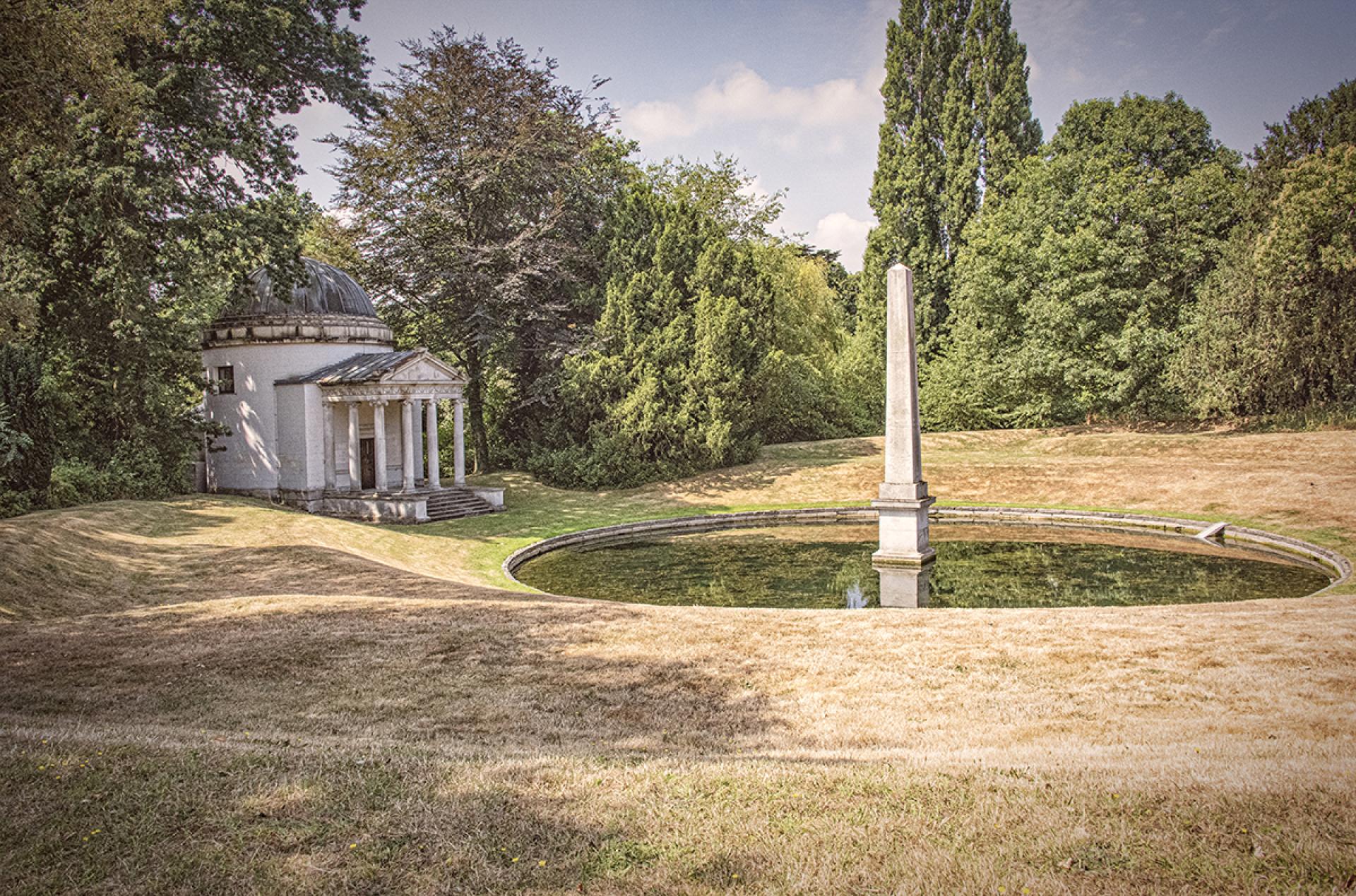 London Photography Awards Winner - Chiswick Garden Structures