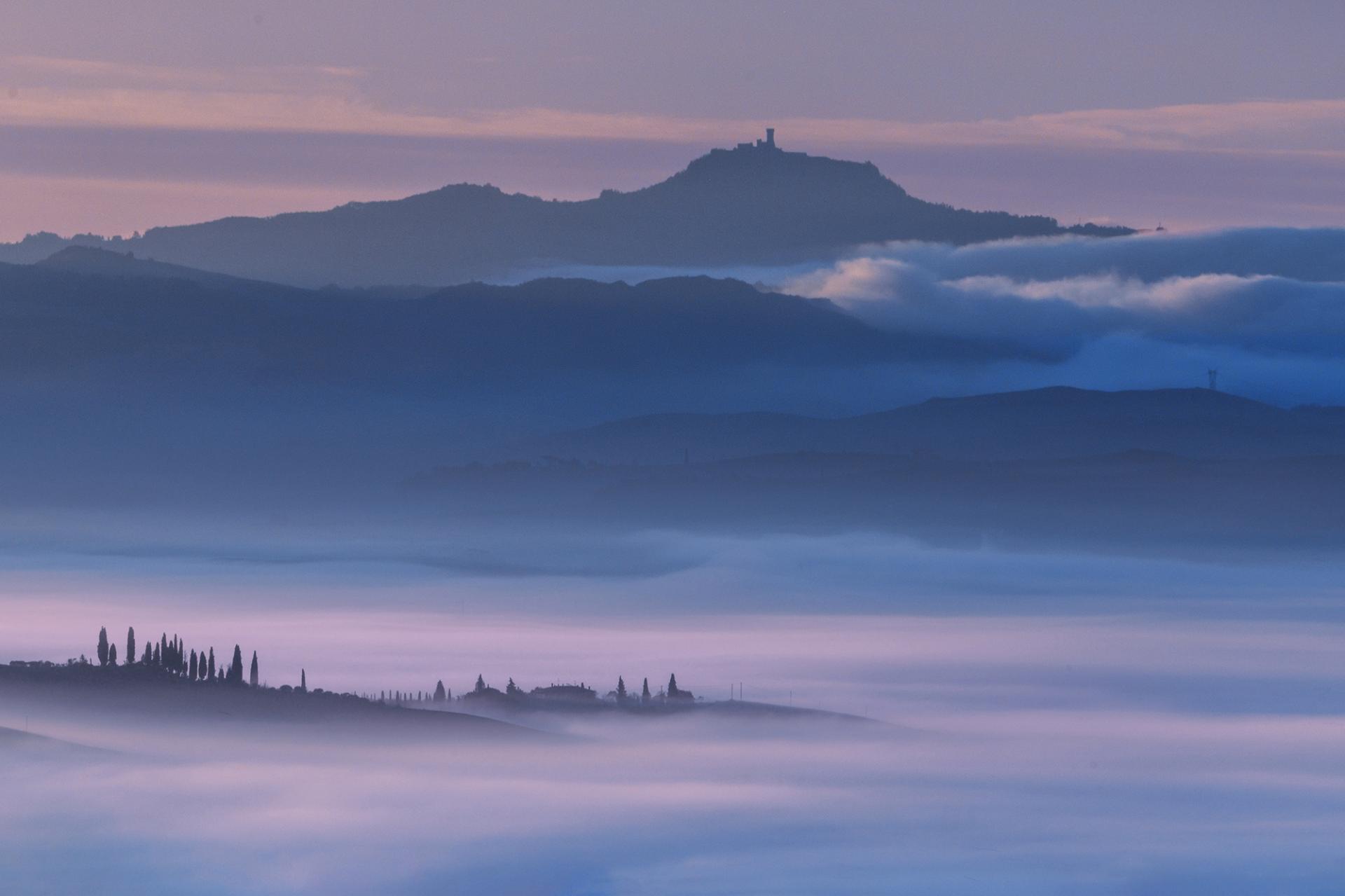 London Photography Awards Winner - Sea of Dreams in Val d'Orcia
