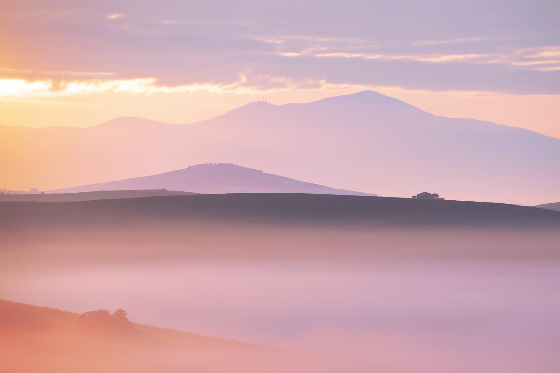 London Photography Awards Winner - Sea of Dreams in Val d'Orcia