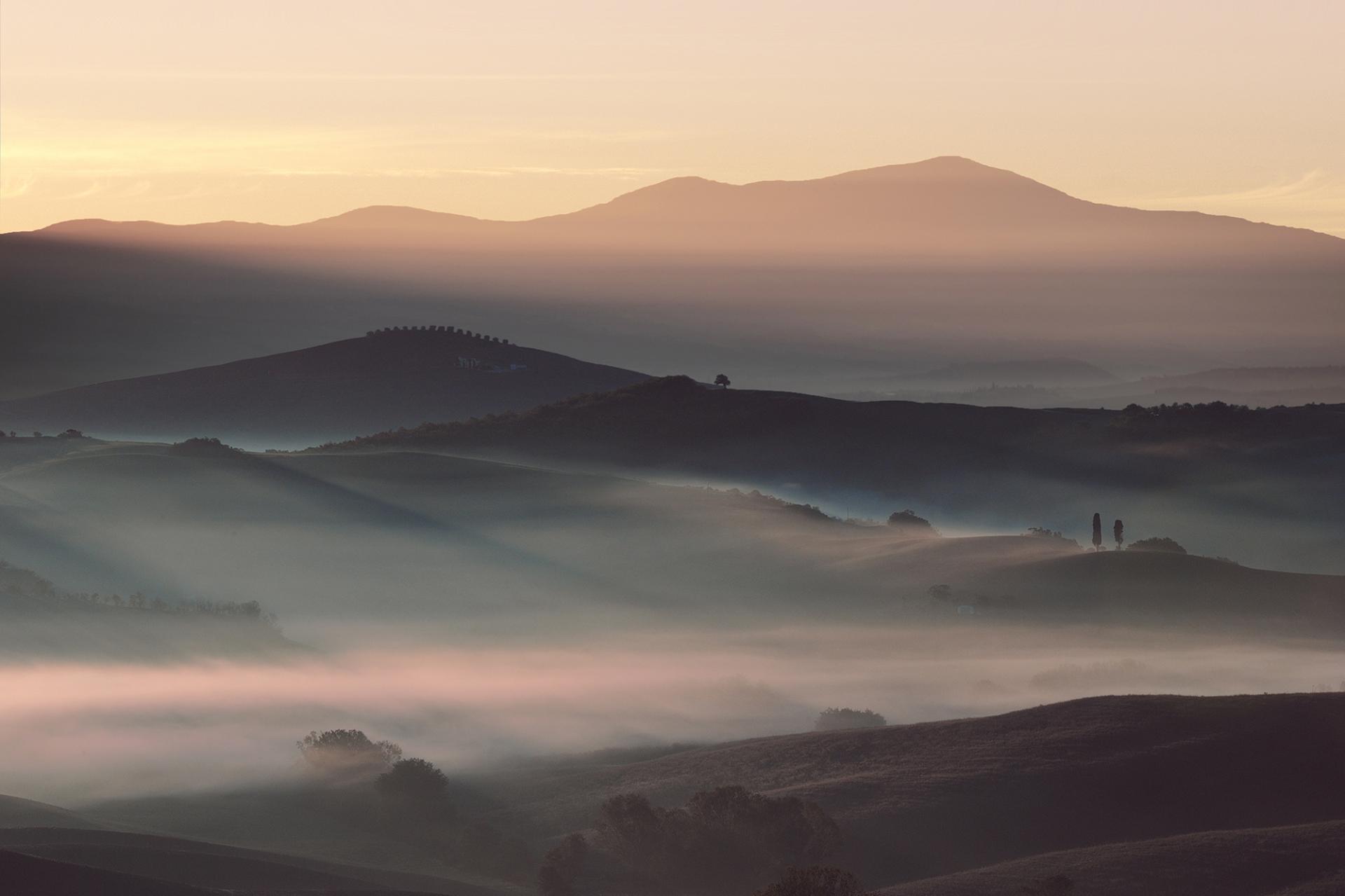 London Photography Awards Winner - Light and Fog in Tuscany