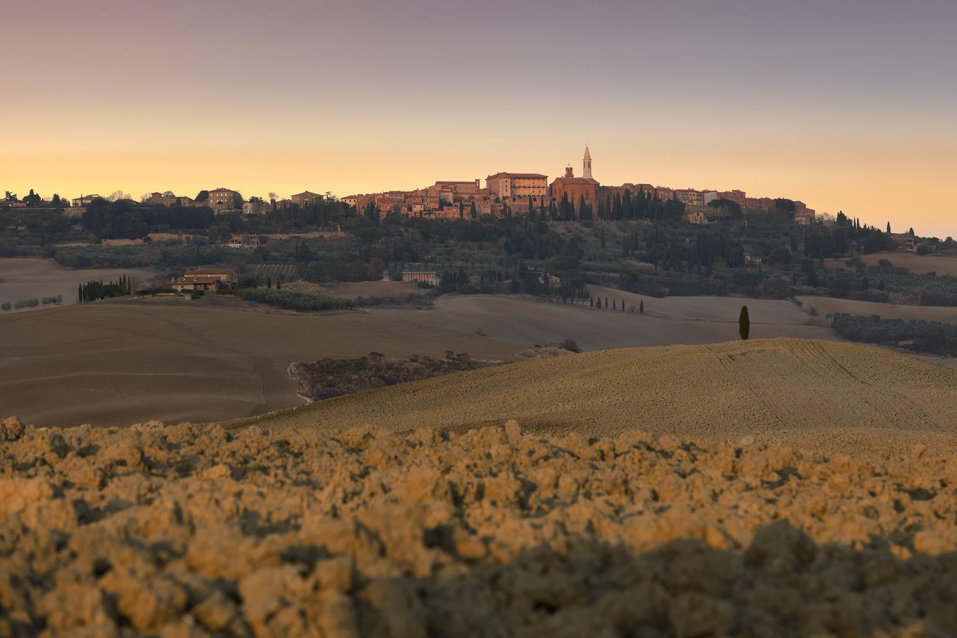 London Photography Awards Winner - Val d'Orcia Land in Autumn