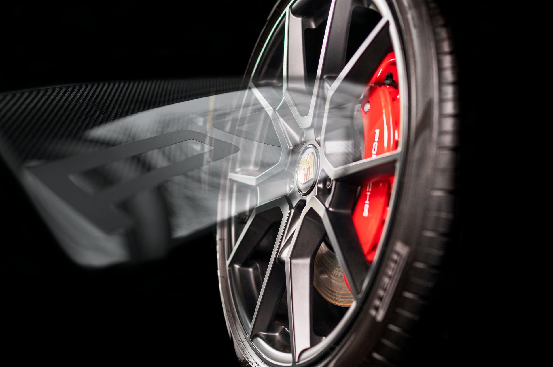 London Photography Awards Winner - Wheel of Sportcar