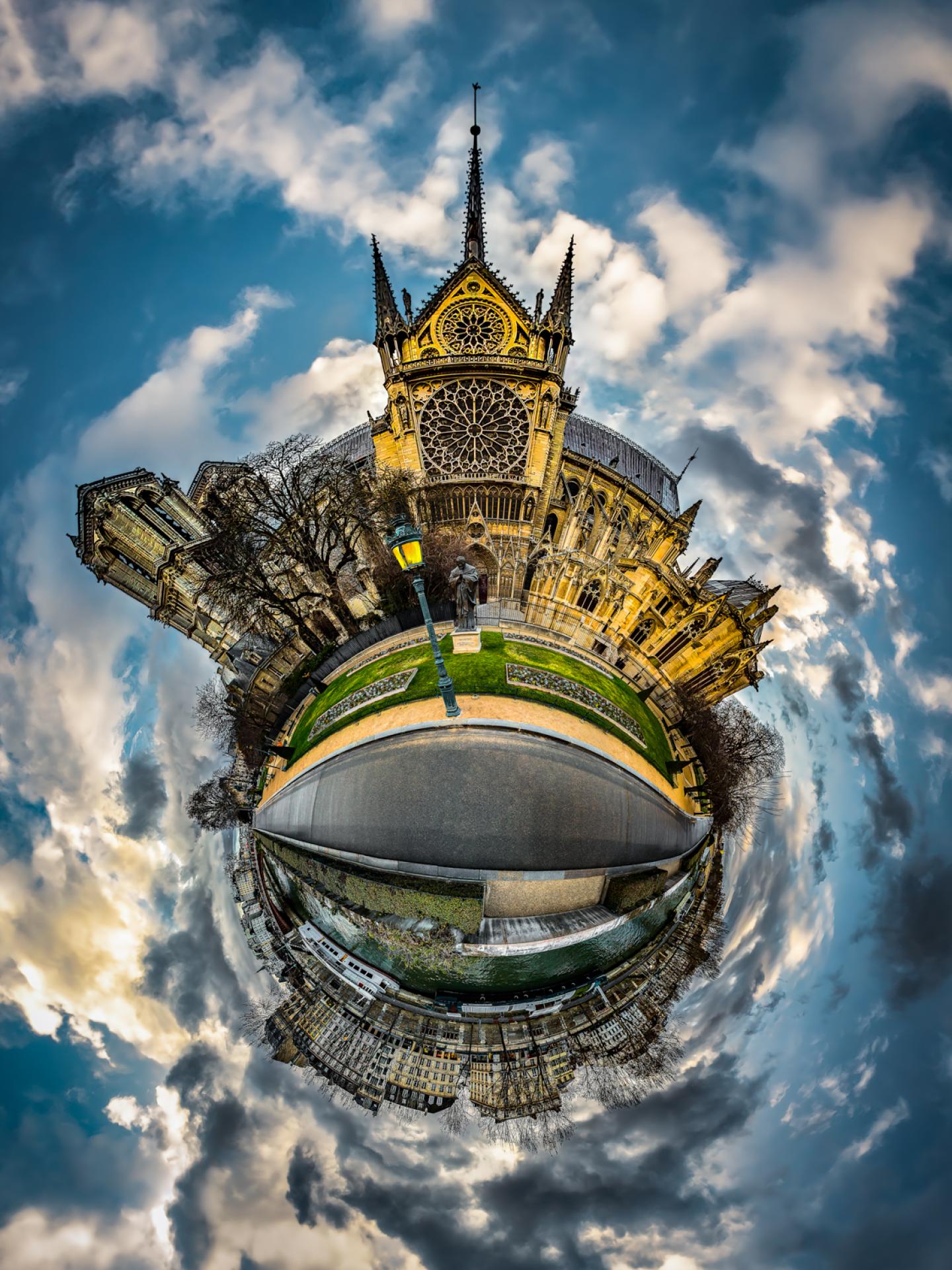 London Photography Awards Winner - Paris Atmos-Sphere