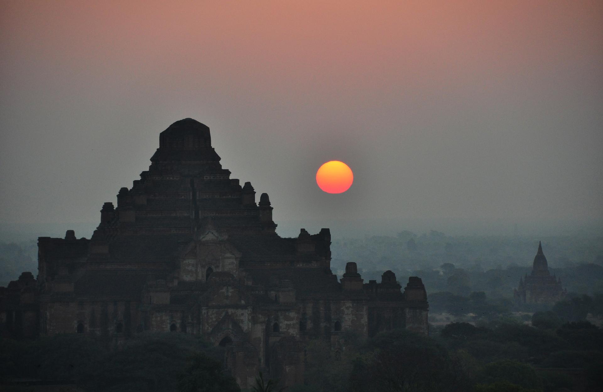 London Photography Awards Winner - Pagodas in Bagan