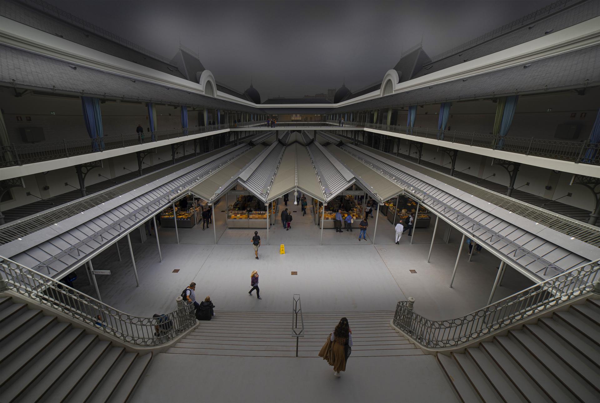 London Photography Awards Winner - Bolhão Market in Oporto