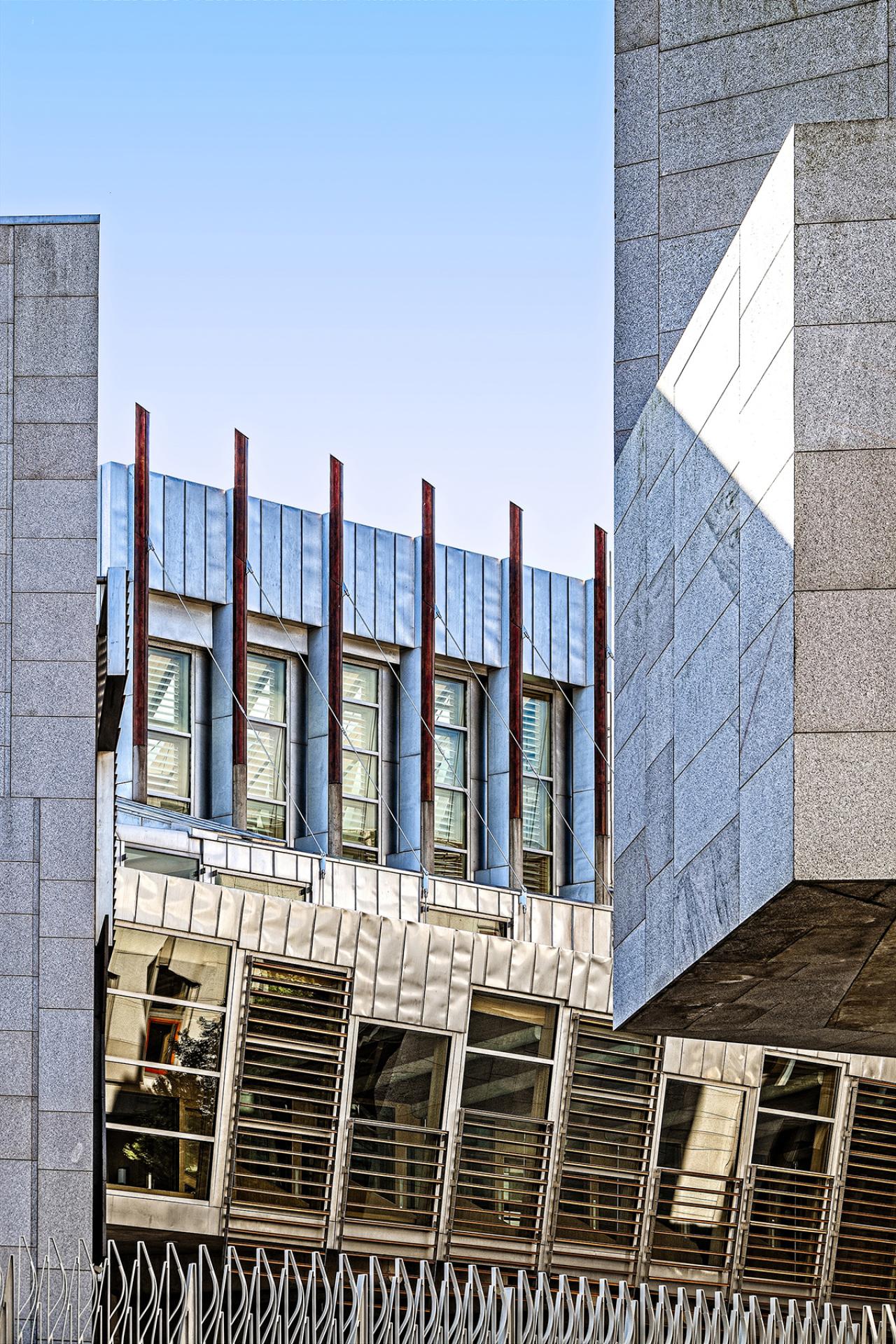 London Photography Awards Winner - Parliament, Looking Over the Gate