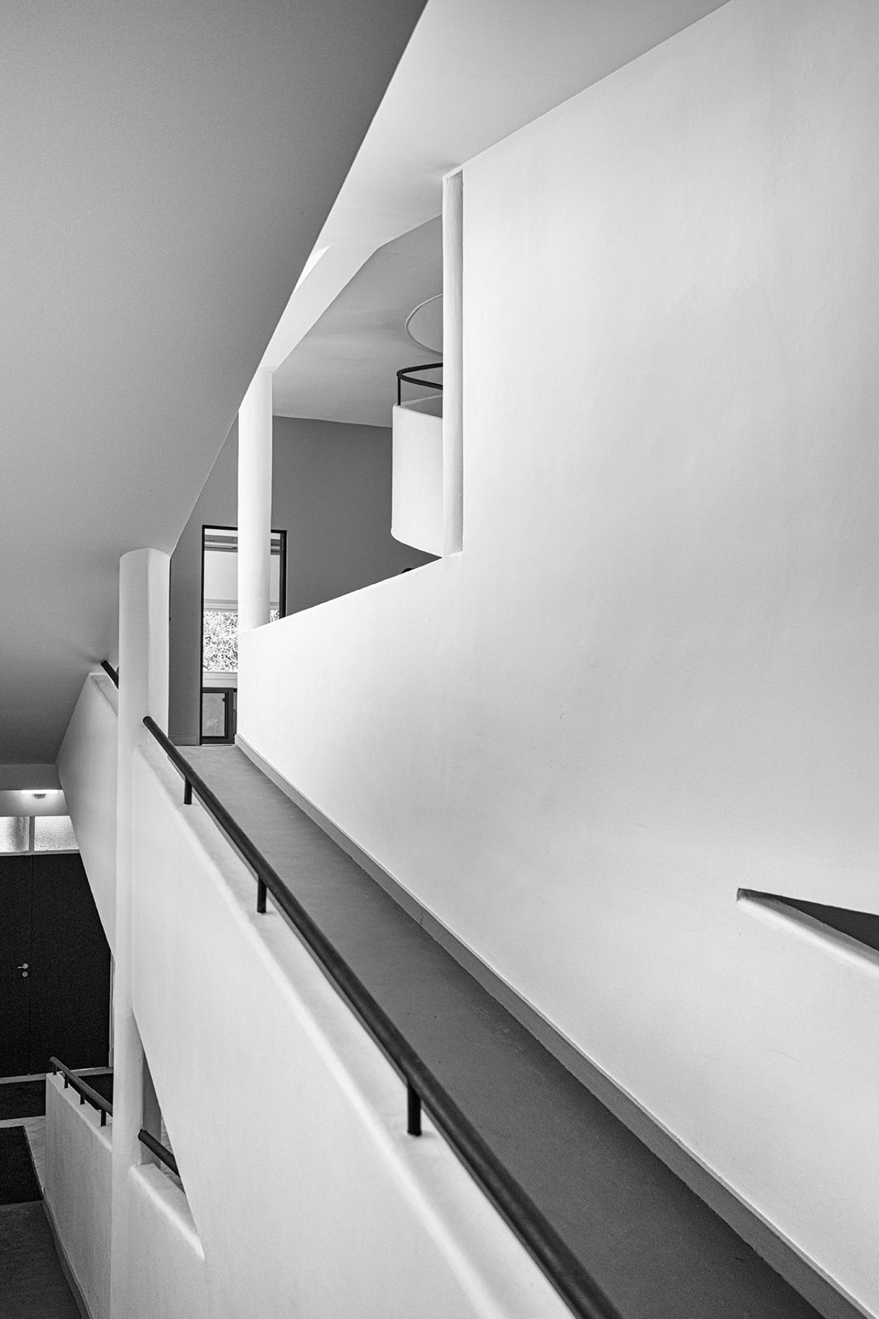 London Photography Awards Winner - Villa Savoye: Changing Levels