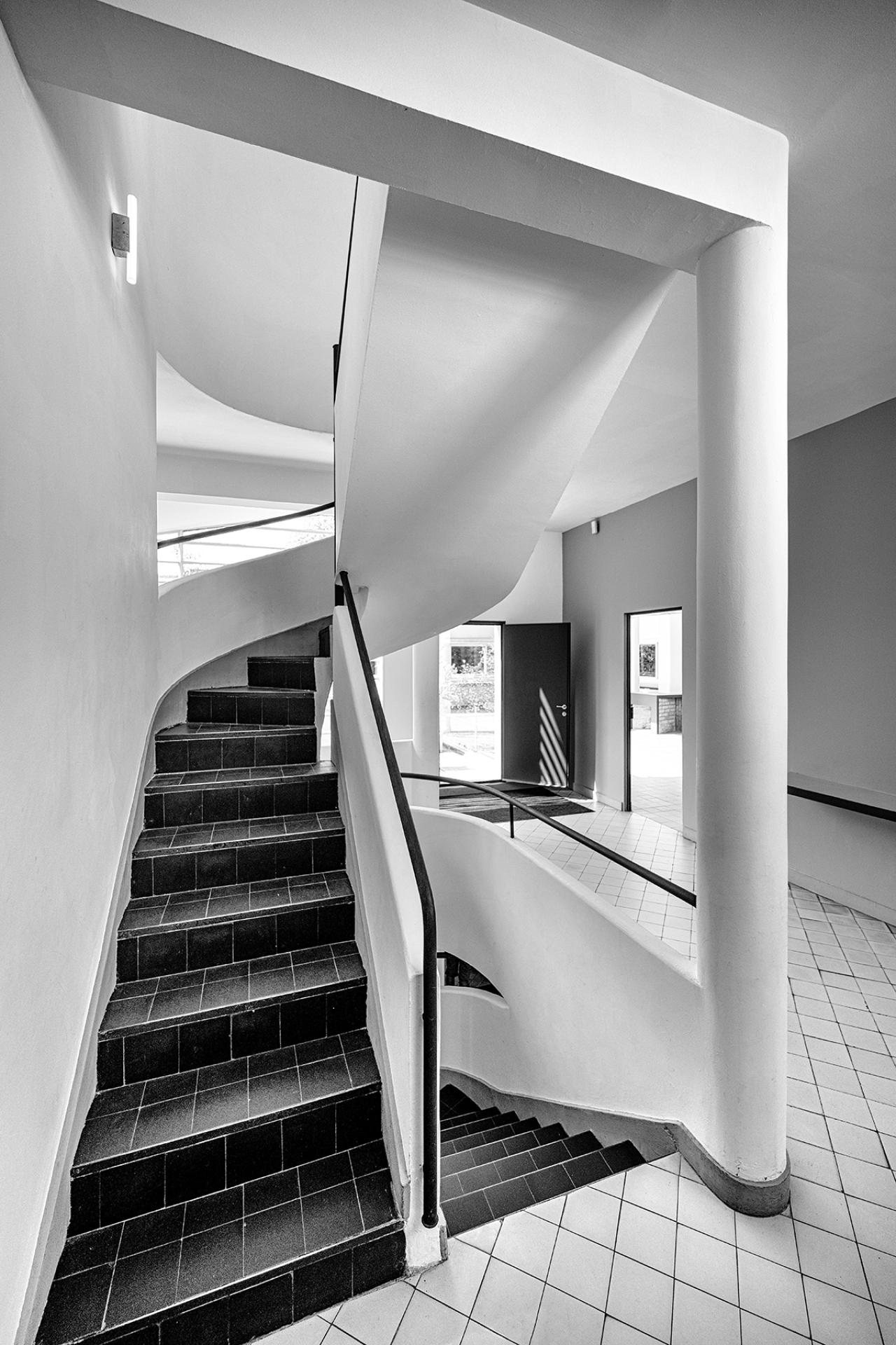 London Photography Awards Winner - Villa Savoye: Changing Levels