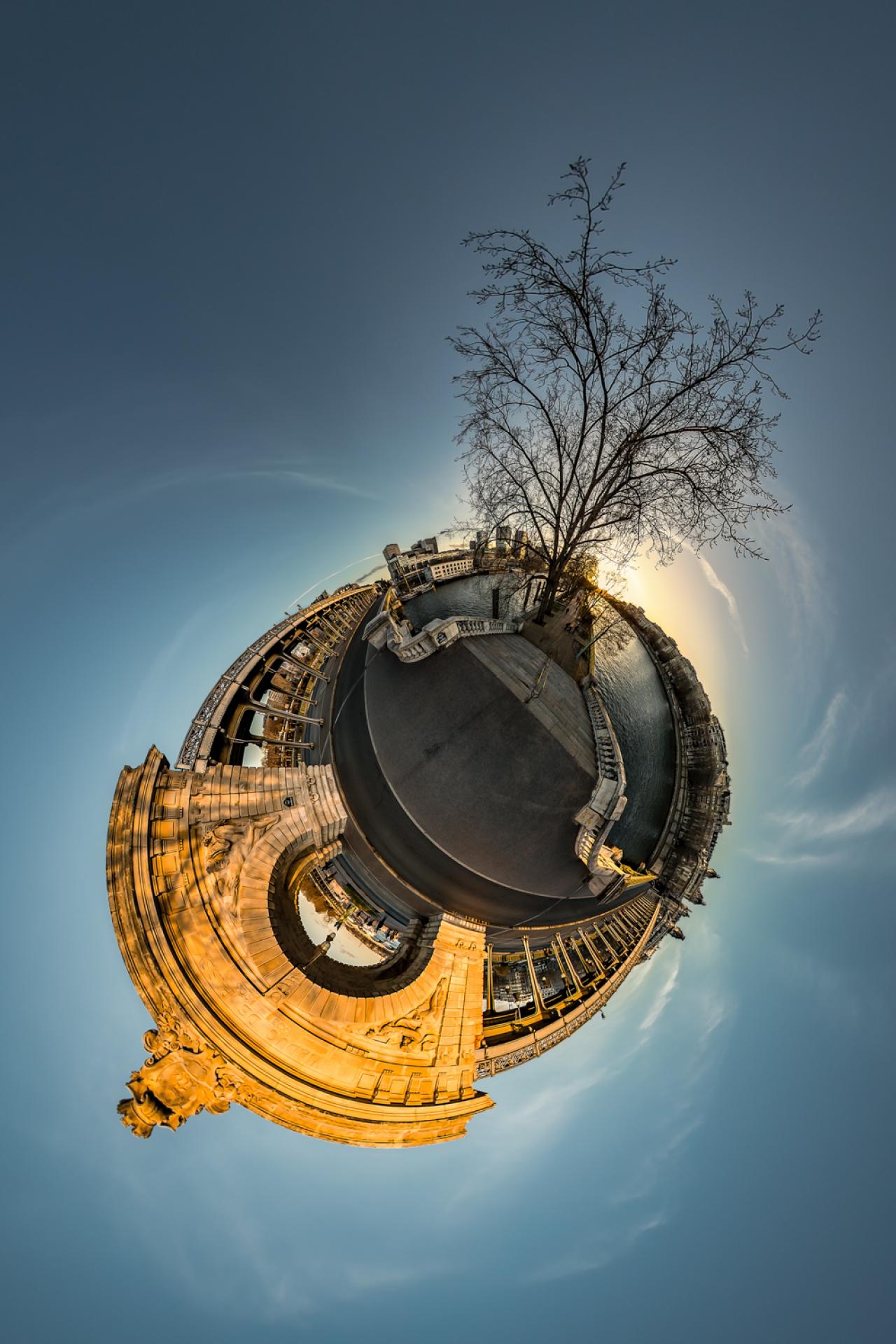 London Photography Awards Winner - Tiny Planet-sur-Seine