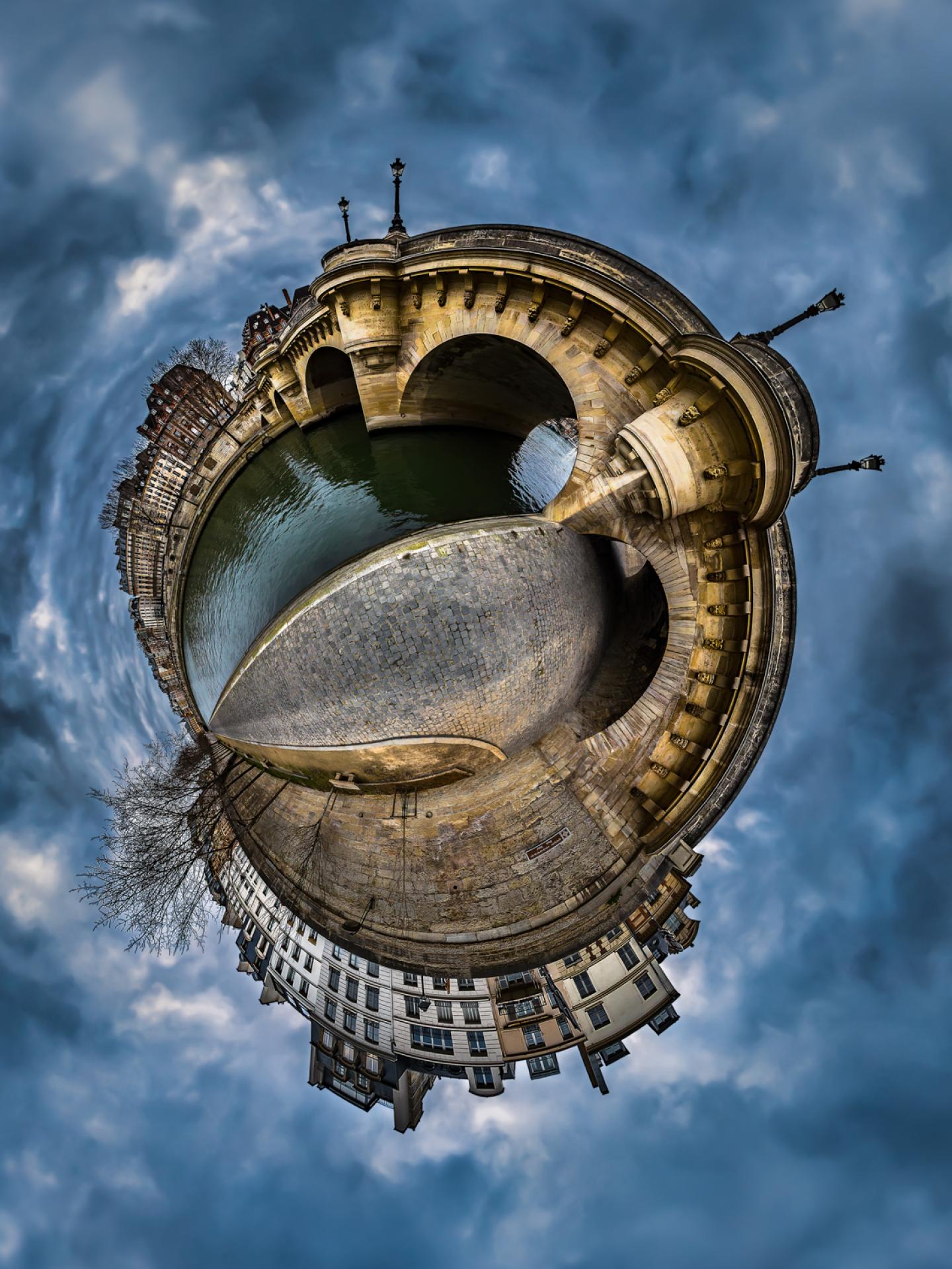 London Photography Awards Winner - Tiny Planet-sur-Seine