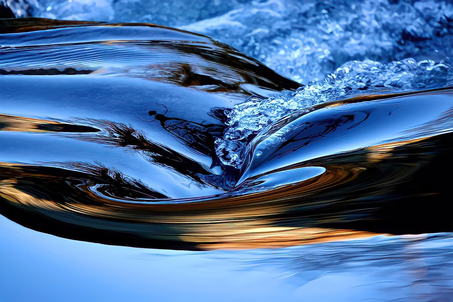 London Photography Awards Winner - The shapes of water