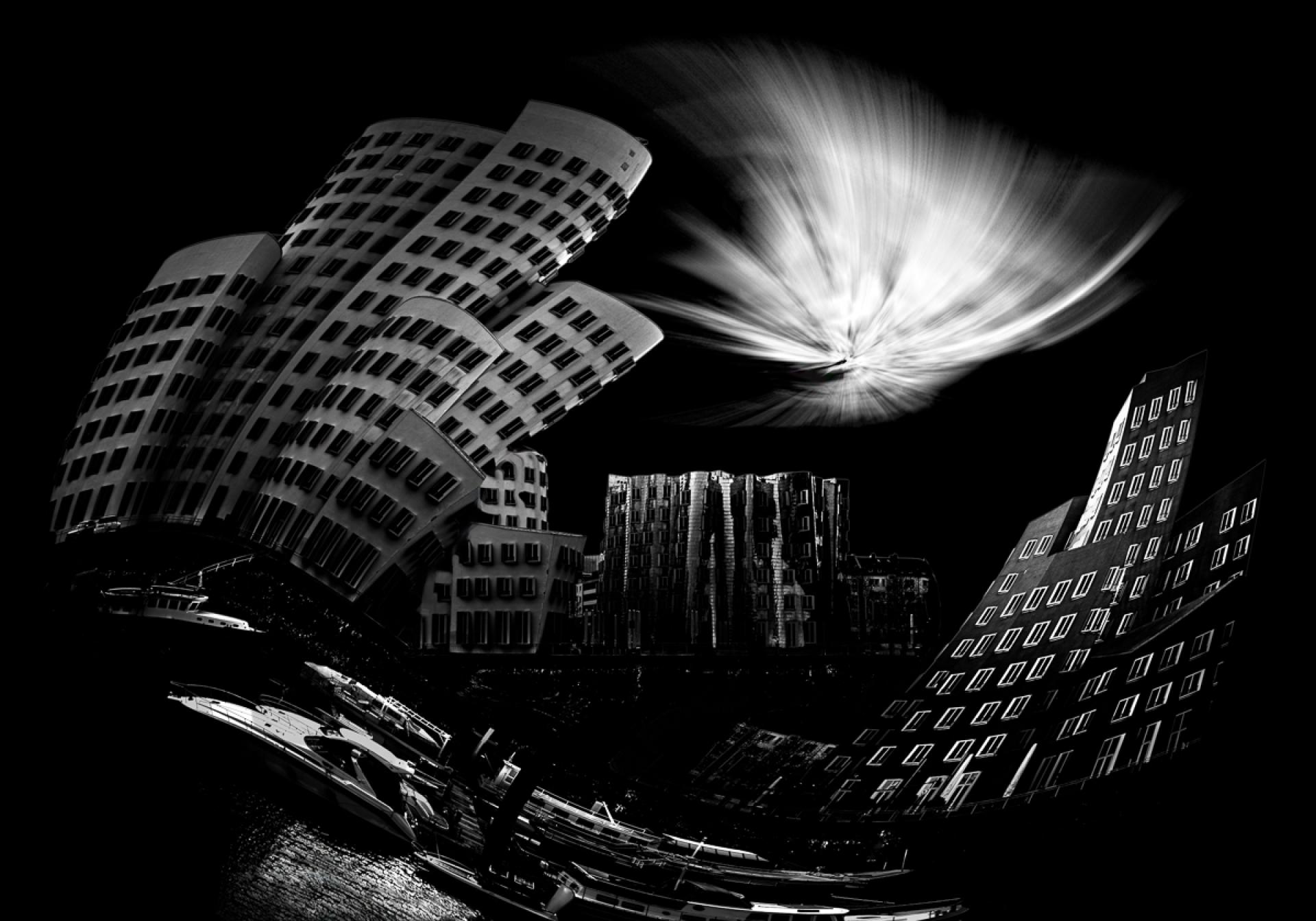 London Photography Awards Winner - distorted