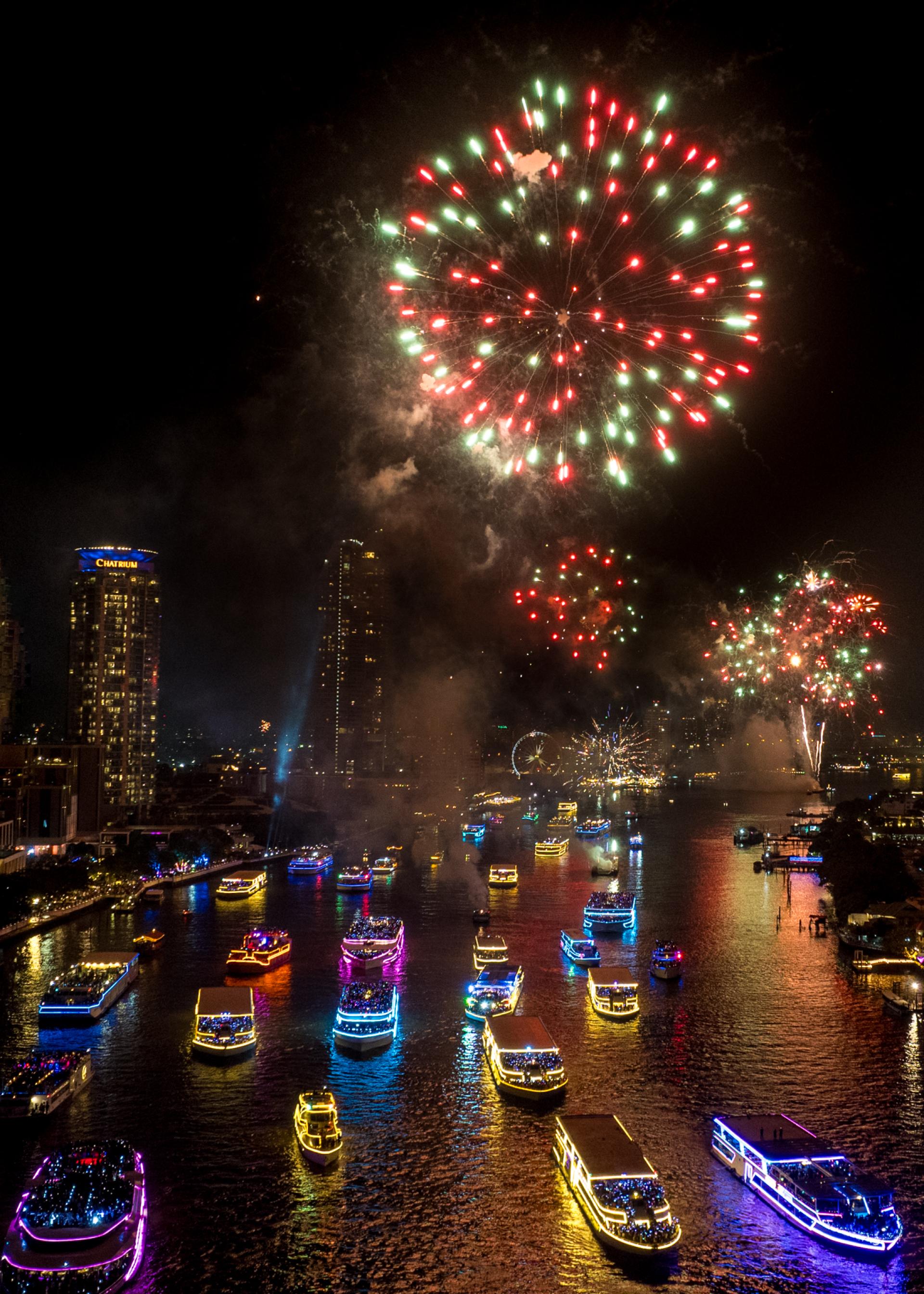 London Photography Awards Winner - Bursts of Joy: New Year’s on the Chao Phraya, Bangkok