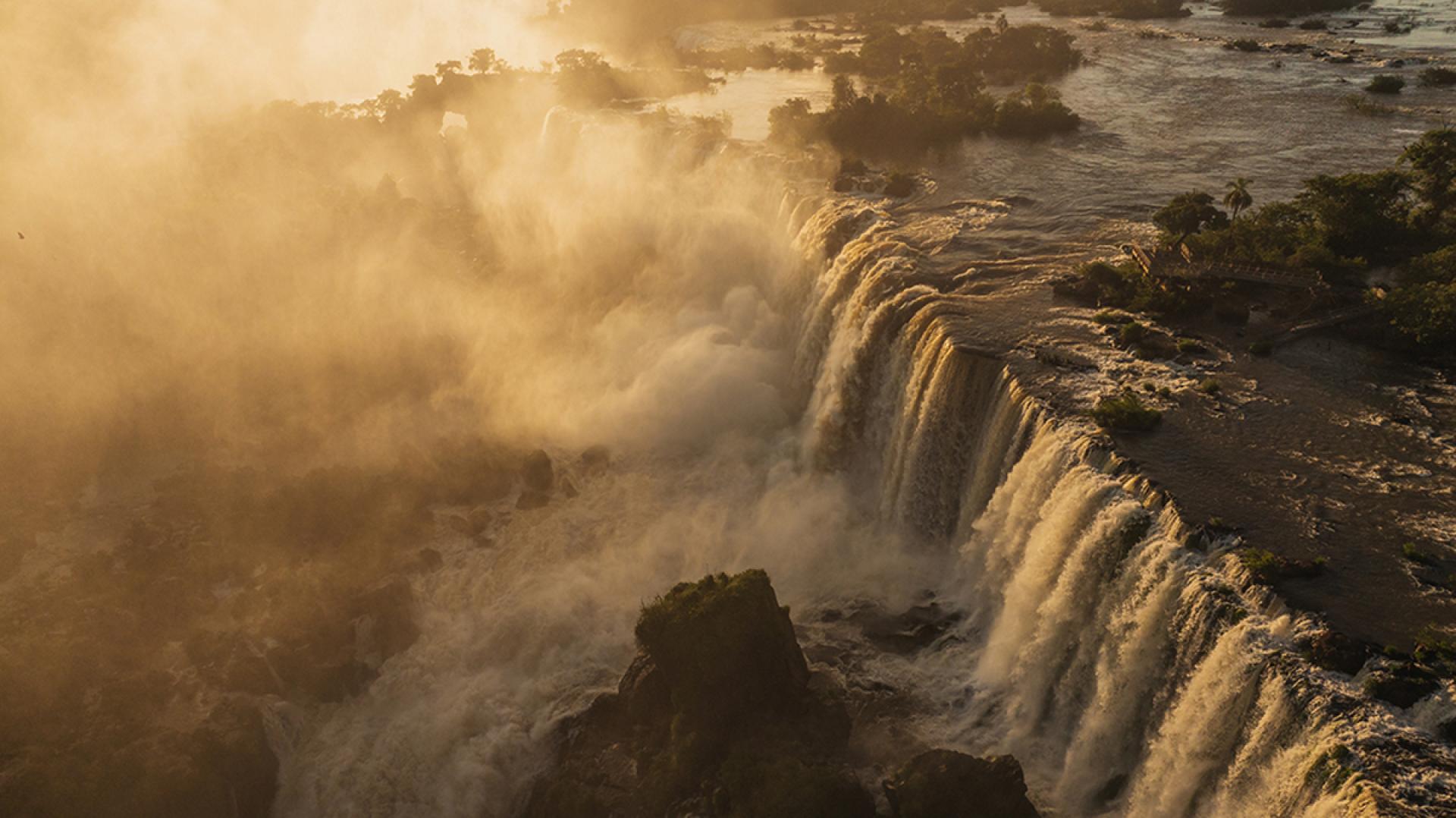 London Photography Awards Winner - Power of water