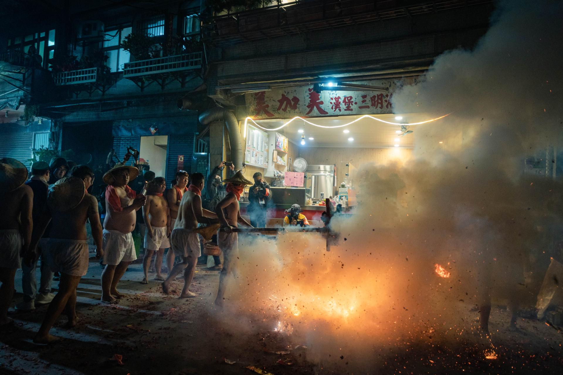 London Photography Awards Winner - LAND AND MAN