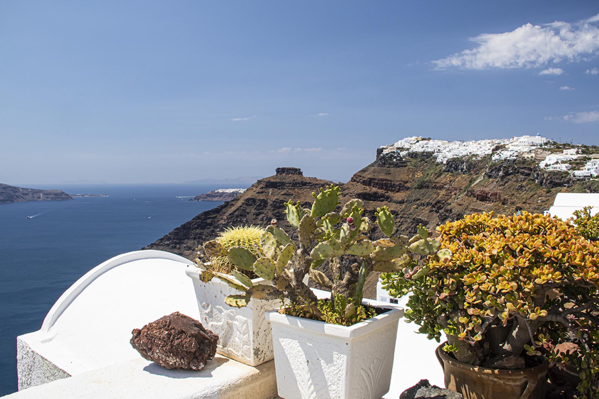 London Photography Awards Winner - Santorini - In White And Blue