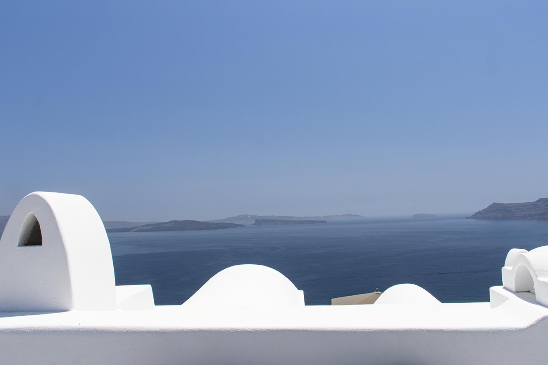 London Photography Awards Winner - Santorini - In White And Blue