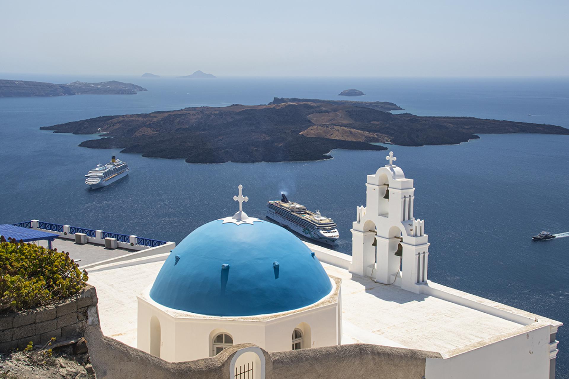 London Photography Awards Winner - Santorini - In White And Blue