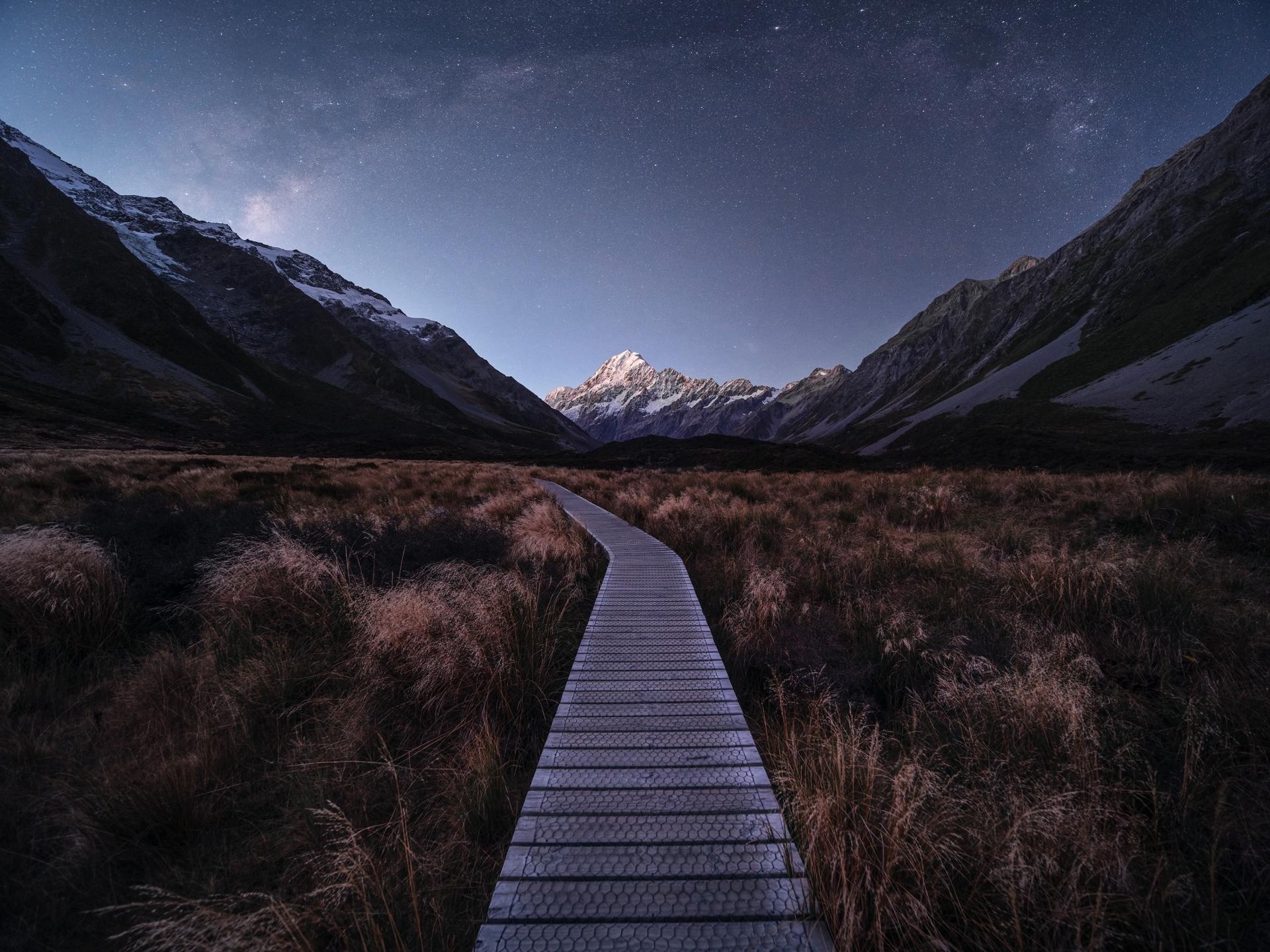 London Photography Awards Winner - Mt Cook Milky Way