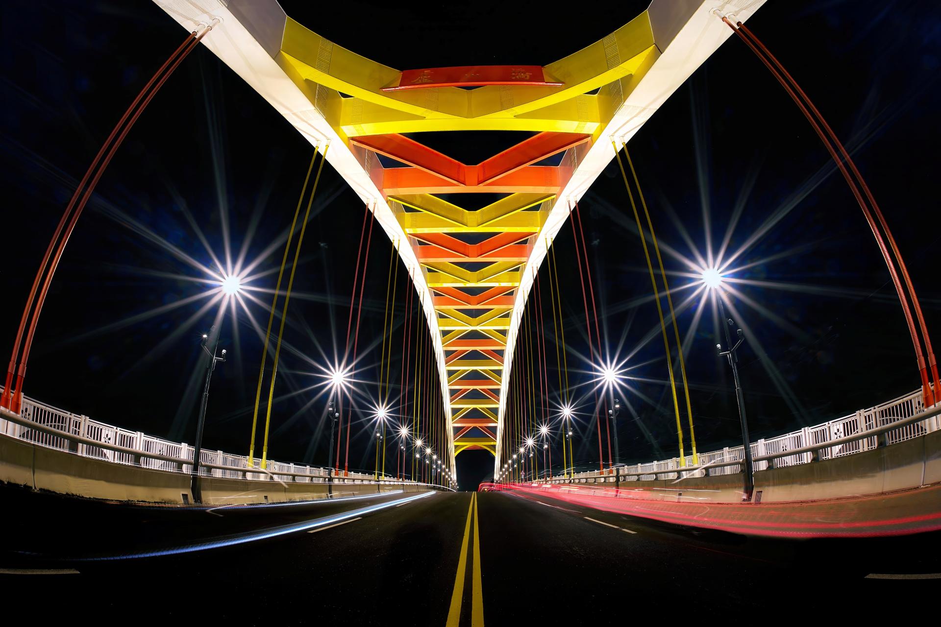 London Photography Awards Winner - The Night View of Lushan Bridge 