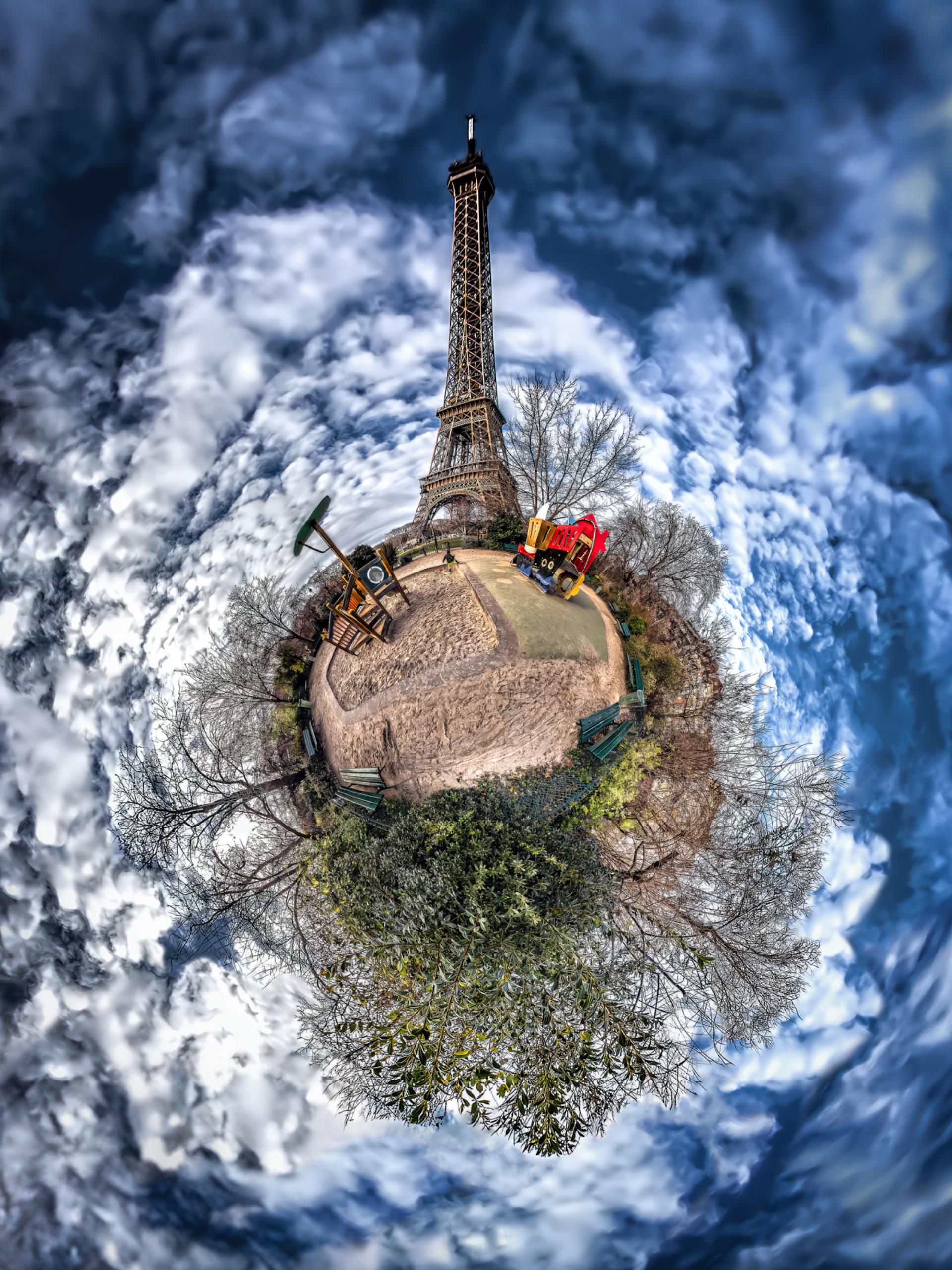 London Photography Awards Winner - Paris Atmos-Sphere