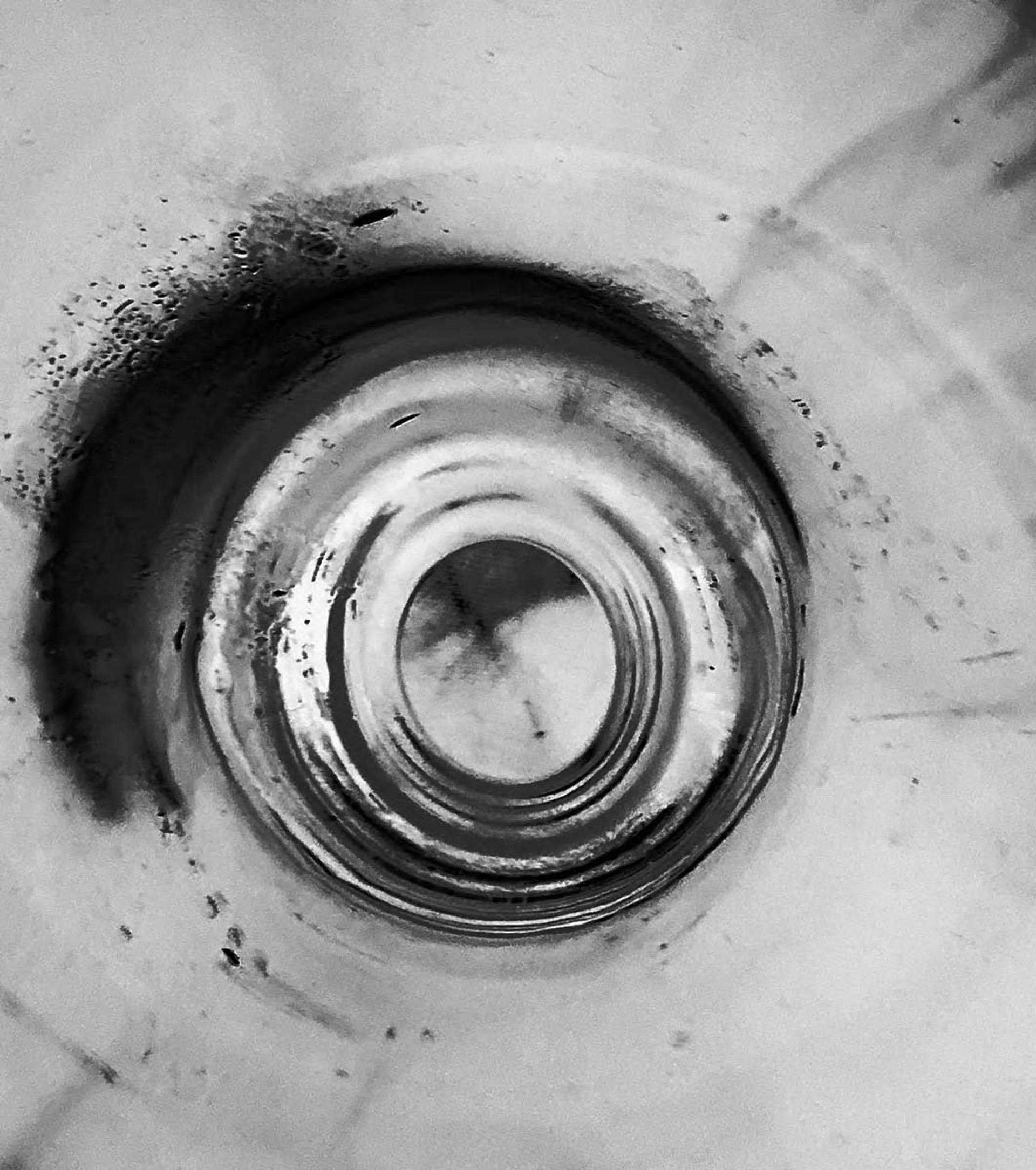 London Photography Awards Winner - The Wine Glass