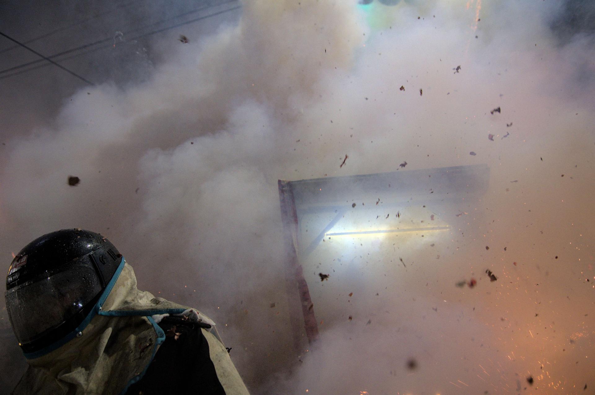 London Photography Awards Winner - Yanshui Beehive Fireworks Festival