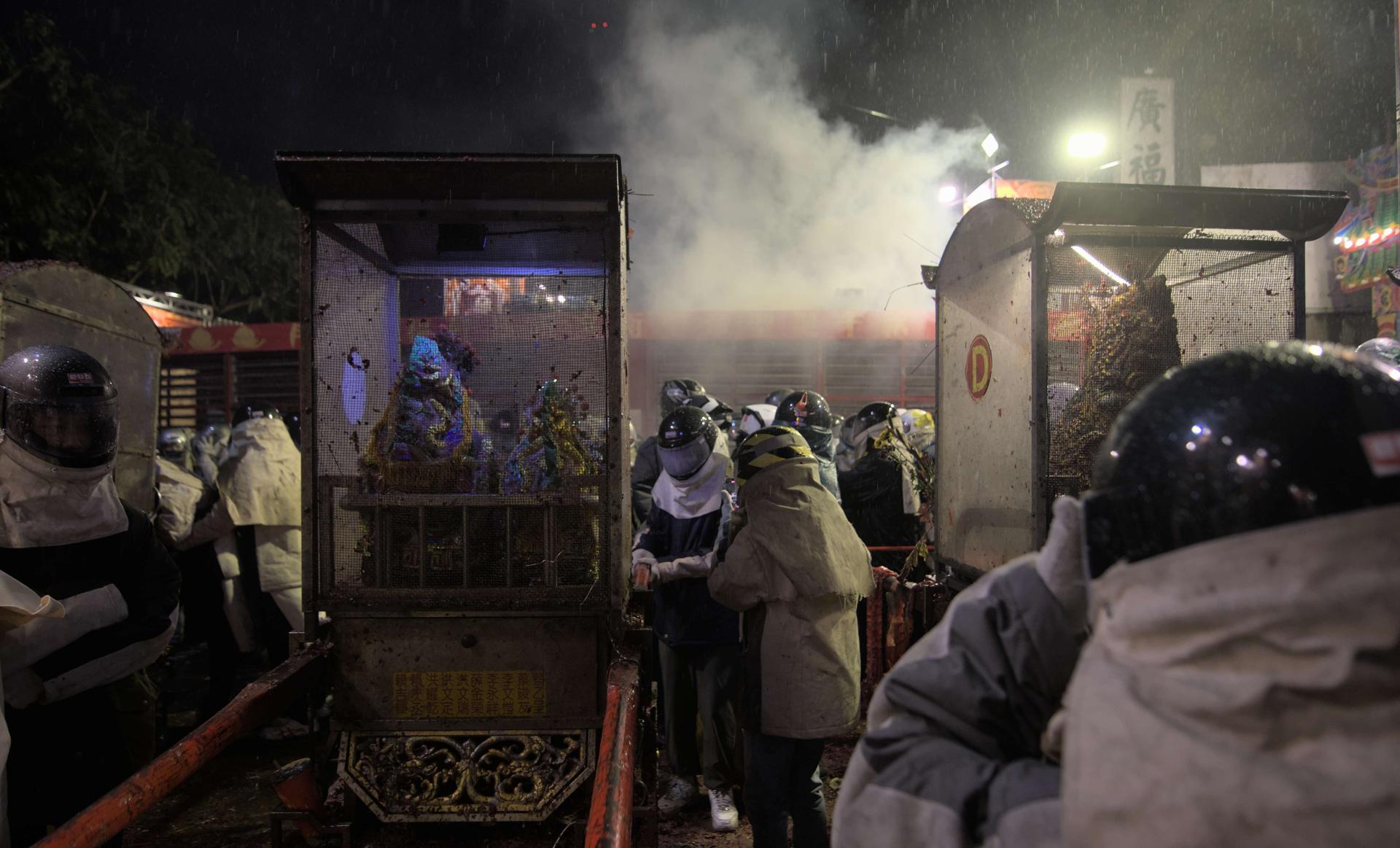 London Photography Awards Winner - Yanshui Beehive Fireworks Festival