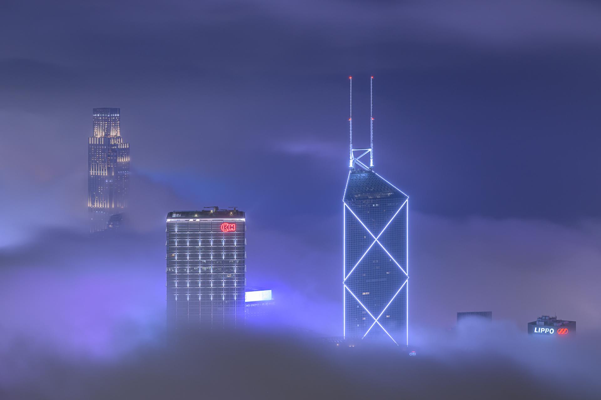London Photography Awards Winner - City above the Clouds