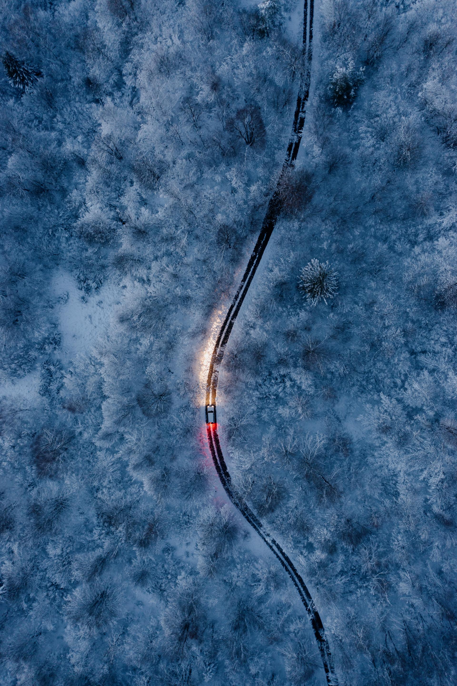 London Photography Awards Winner - Snowy drive