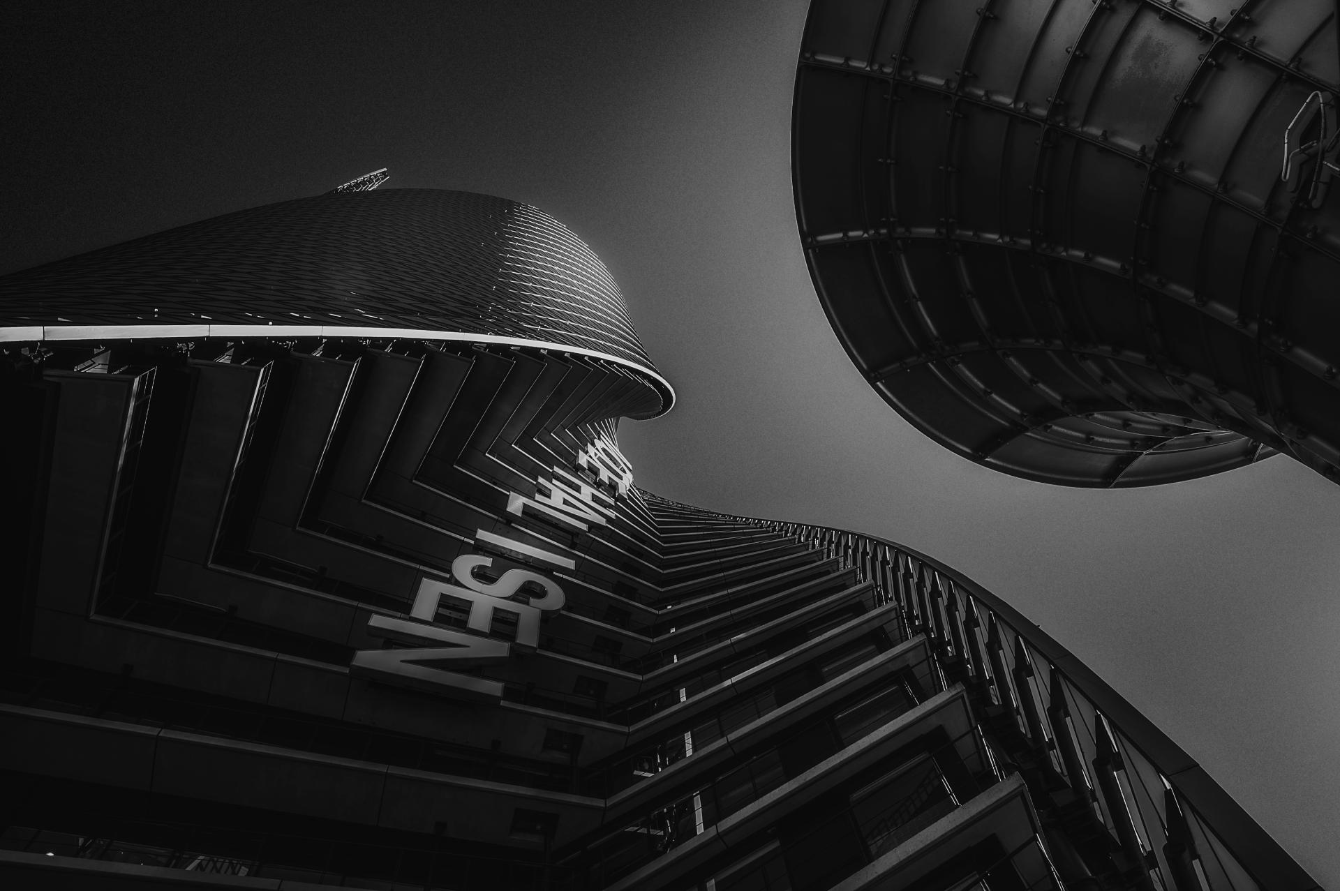 London Photography Awards Winner - curve