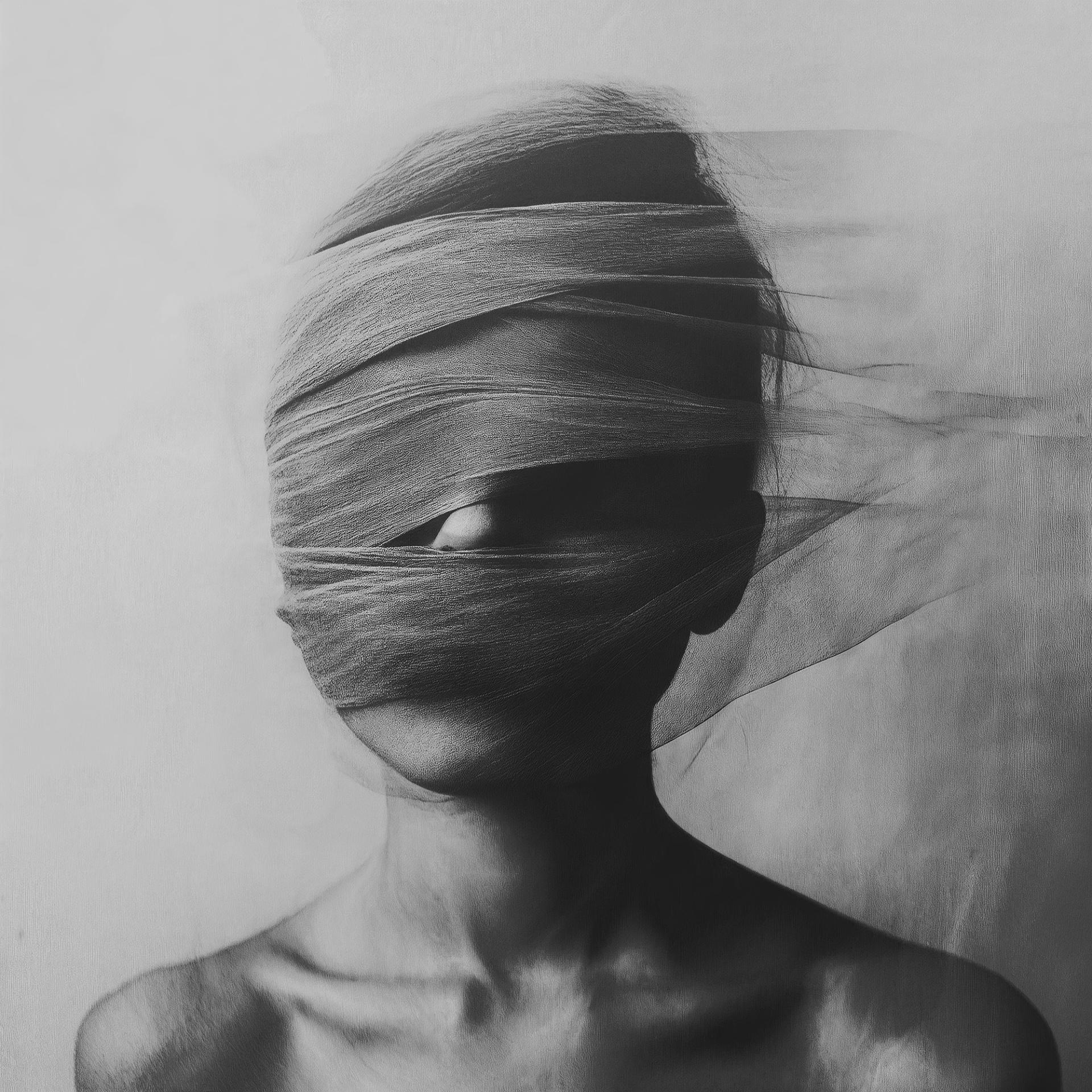 London Photography Awards Winner - it's in my head #102