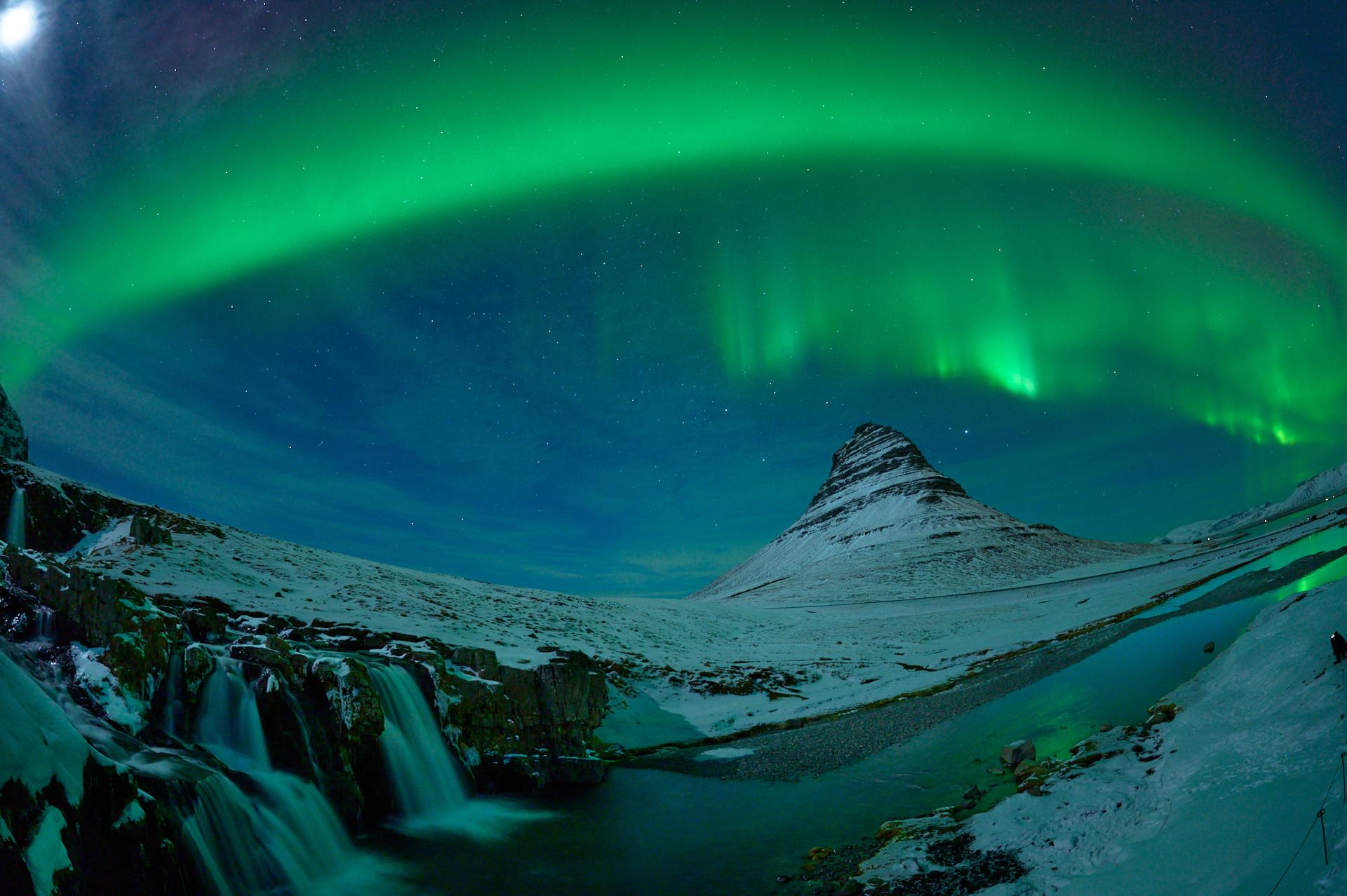 London Photography Awards Winner - Green Crown on Kirkjufell