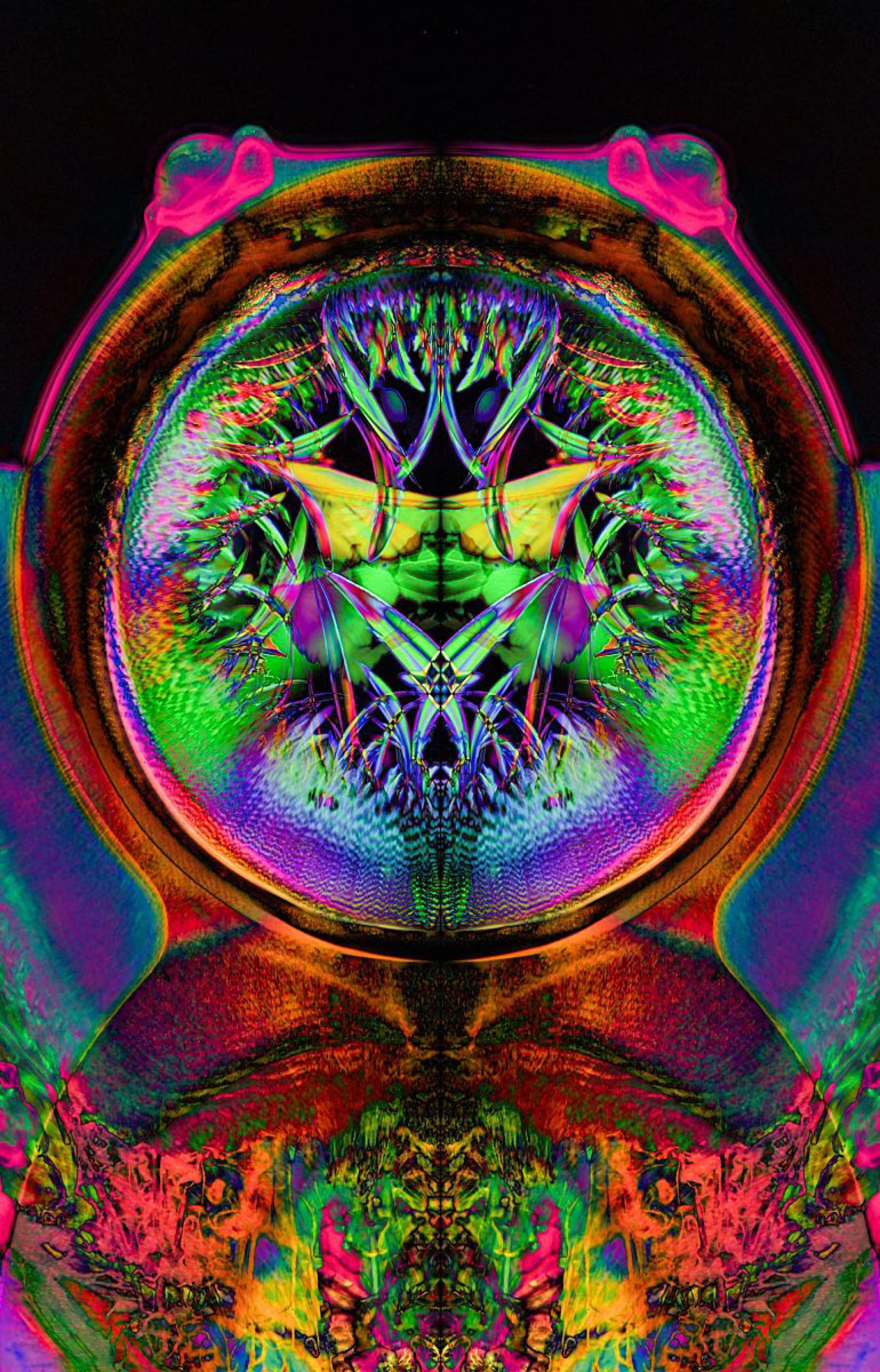 London Photography Awards Winner - Mirror Law: (UN)seen Beauty of Transformation