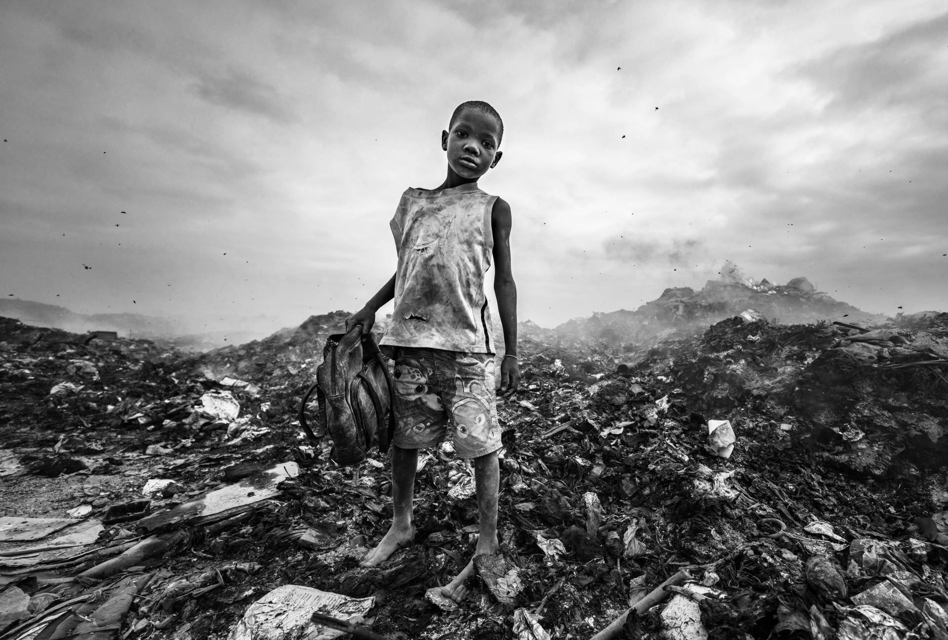 London Photography Awards Winner - Children of a forgotten world 