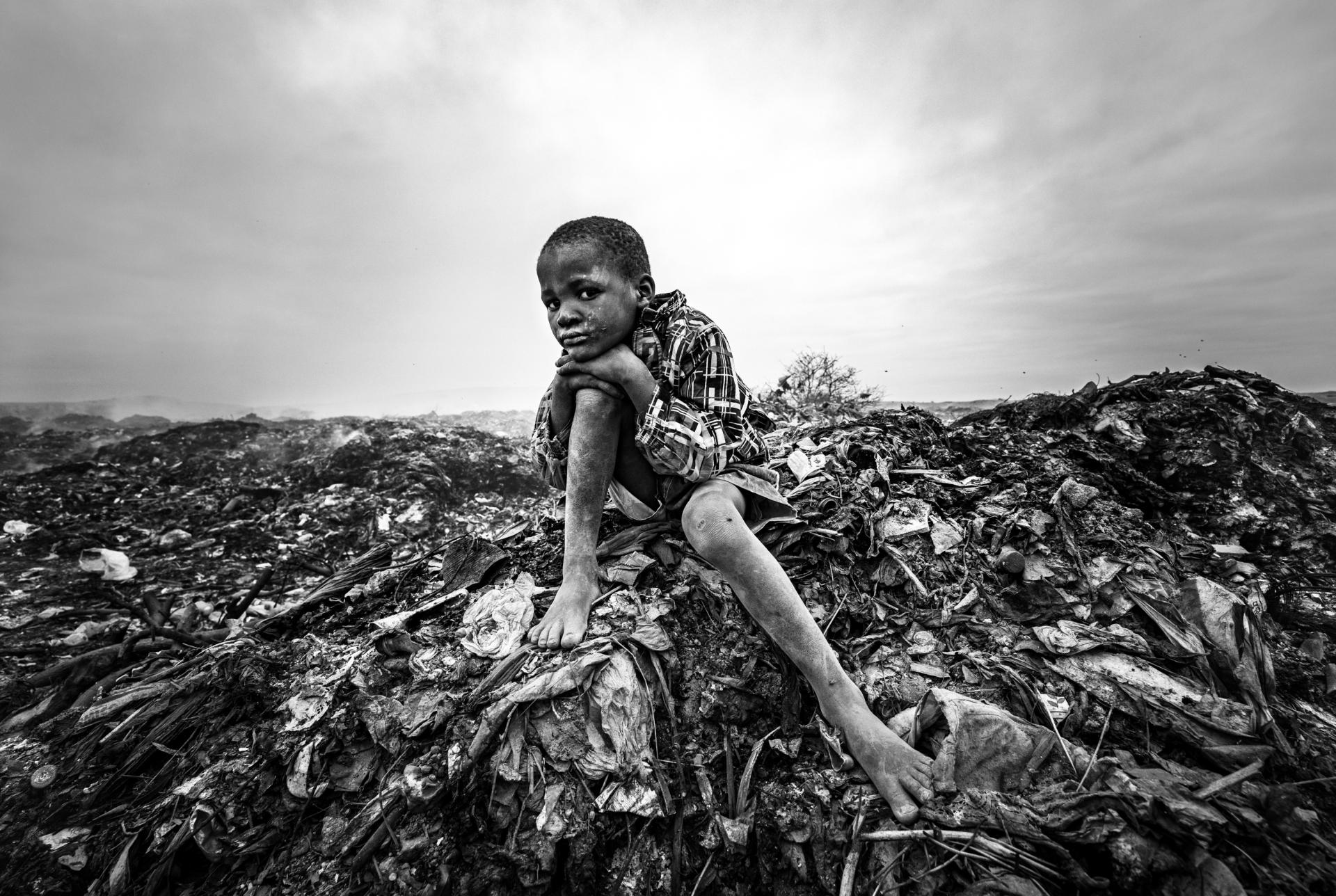 London Photography Awards Winner - Children of a forgotten world 