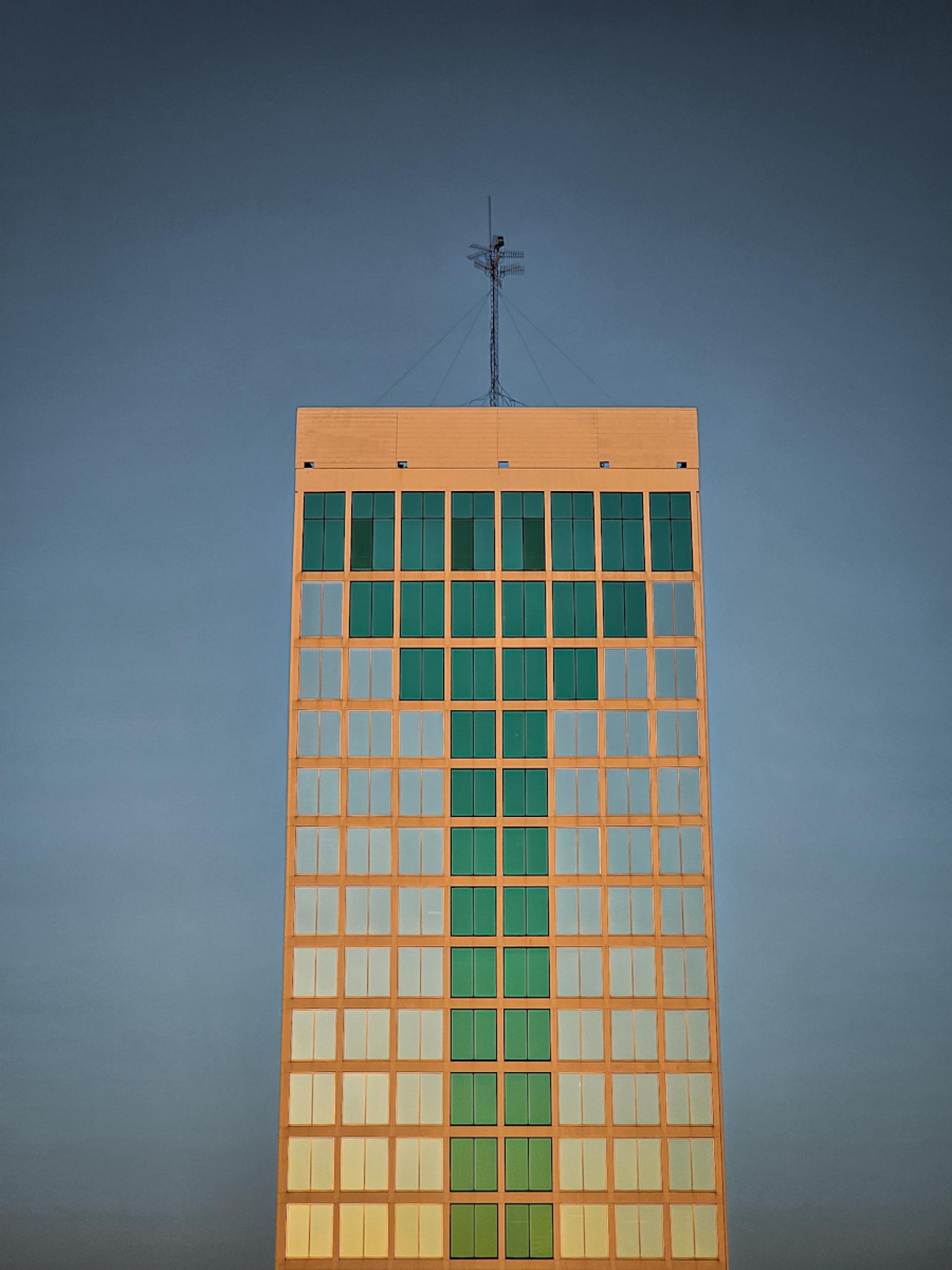 London Photography Awards Winner - Symmetry in Stillness