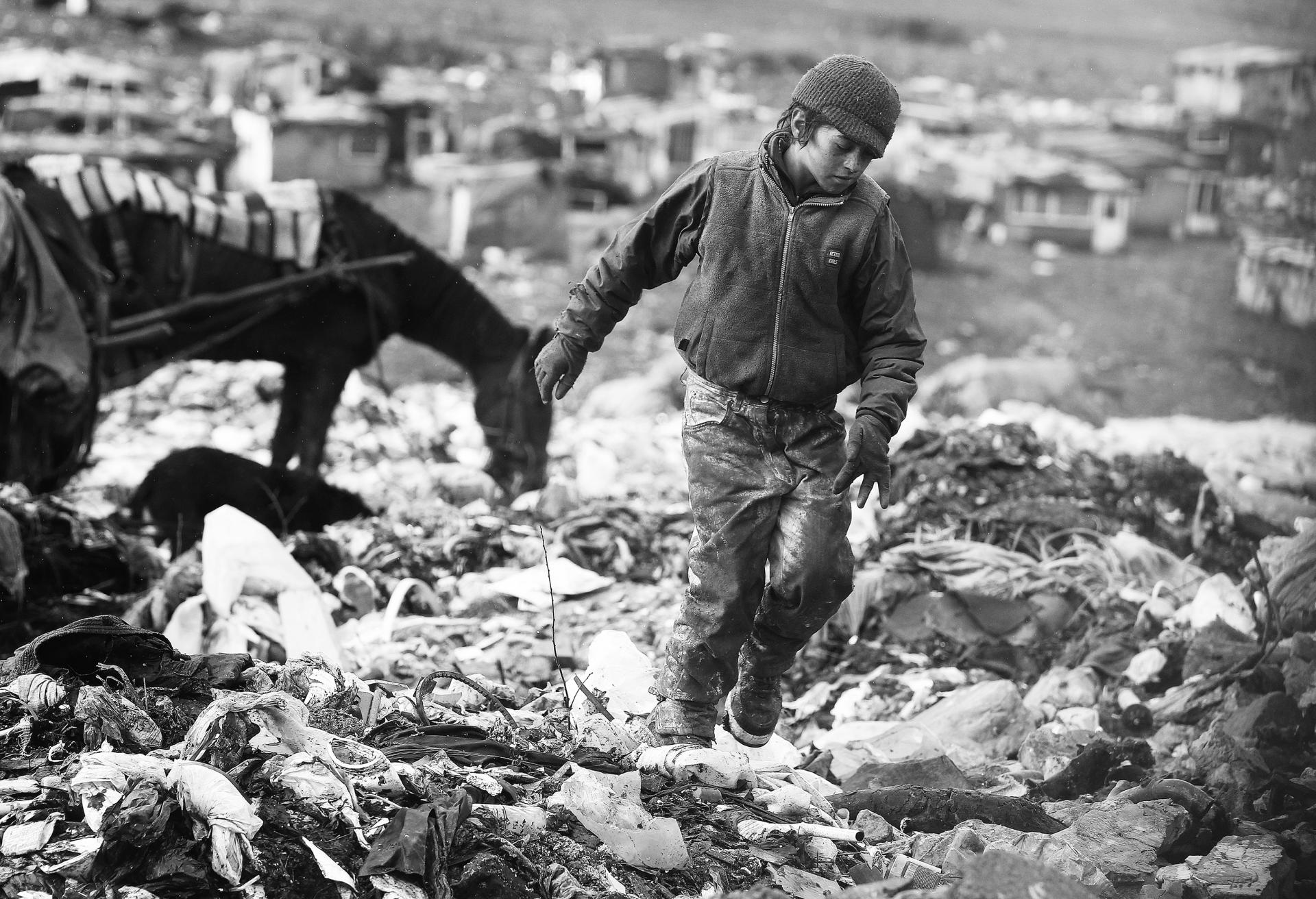 London Photography Awards Winner - L'ALTRA FACCIA DEL MONDO