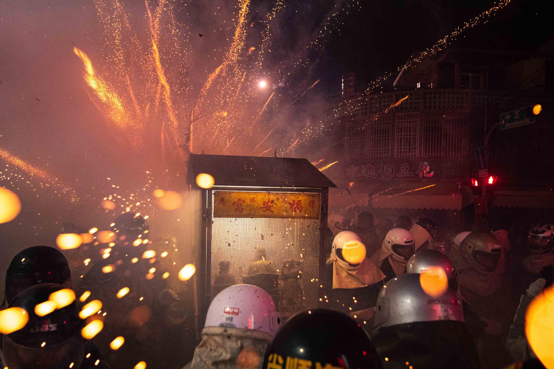 London Photography Awards Winner - Yanshui Beehive Fireworks Festival