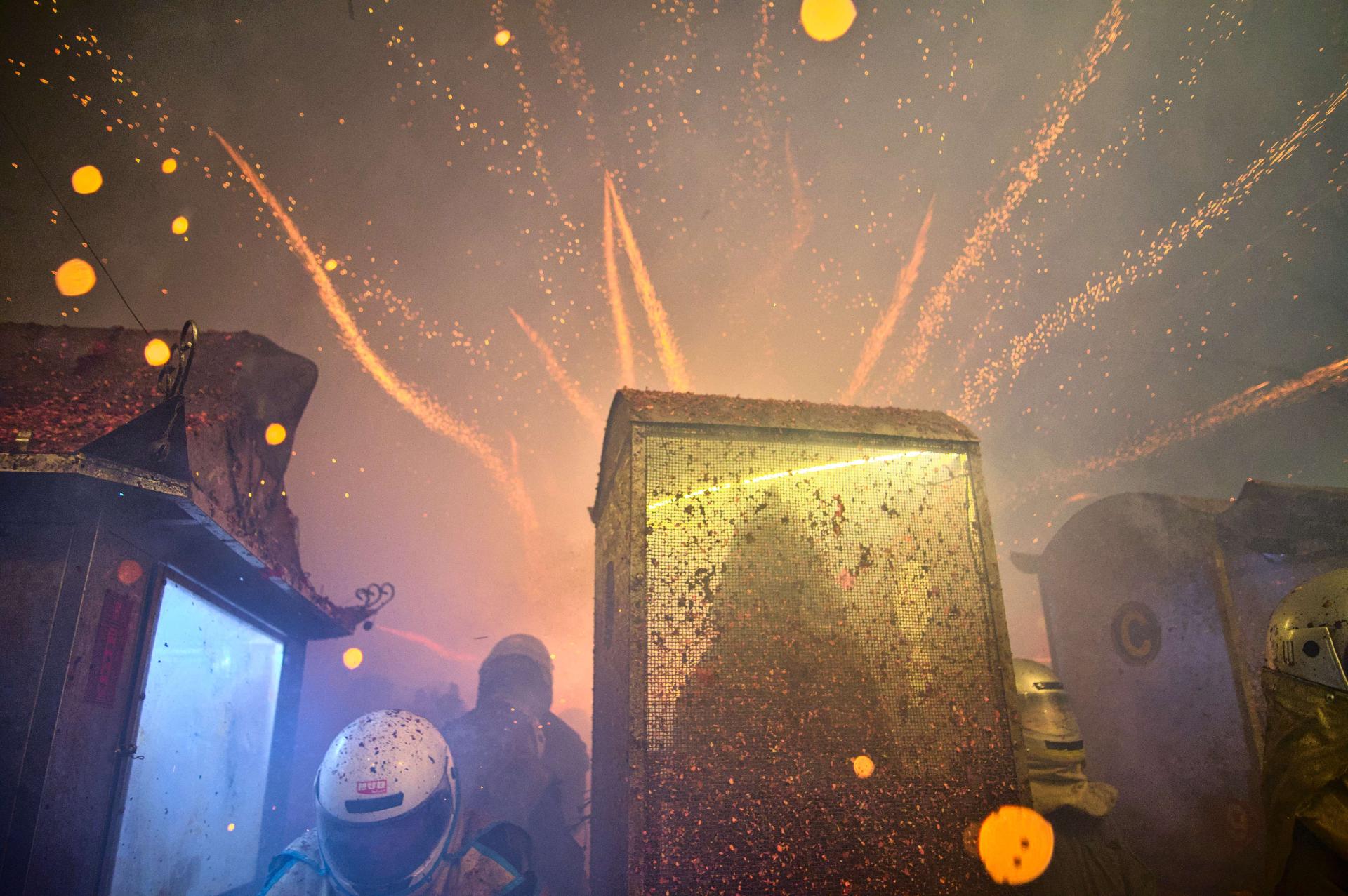 London Photography Awards Winner - Yanshui Beehive Fireworks Festival