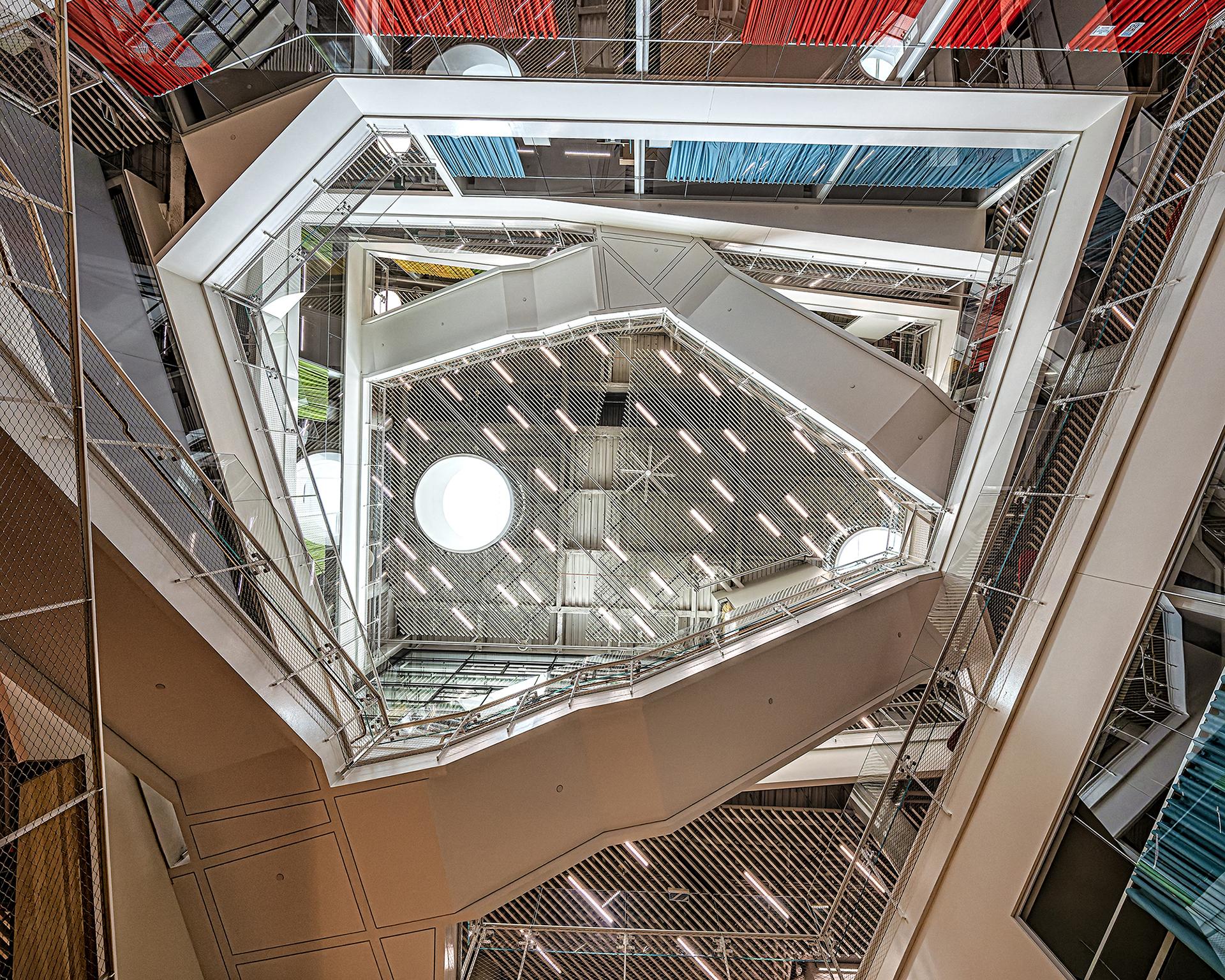 London Photography Awards Winner - 150 Western Avenue: Interiors