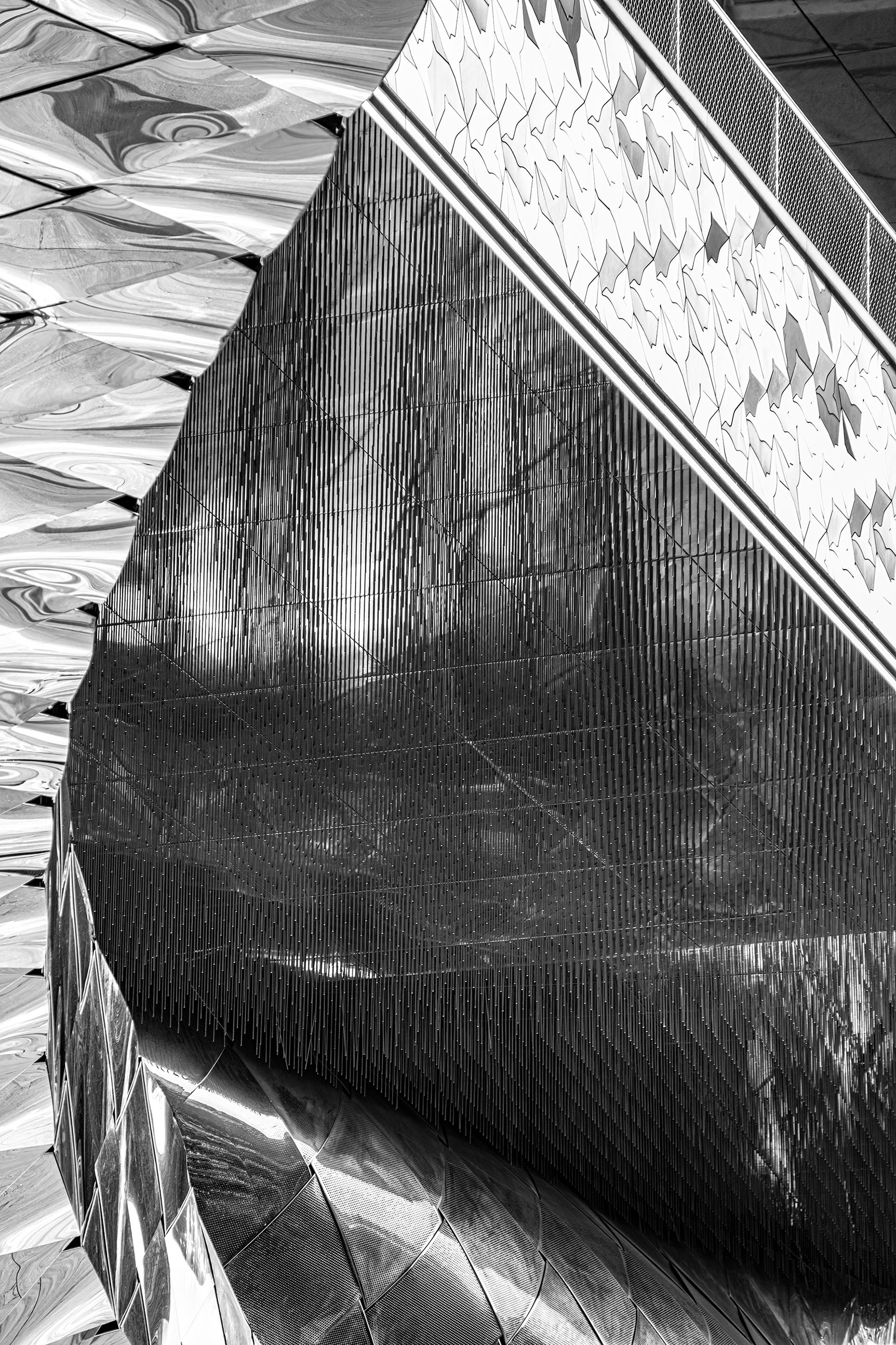 London Photography Awards Winner - Philharmonie de Paris Details