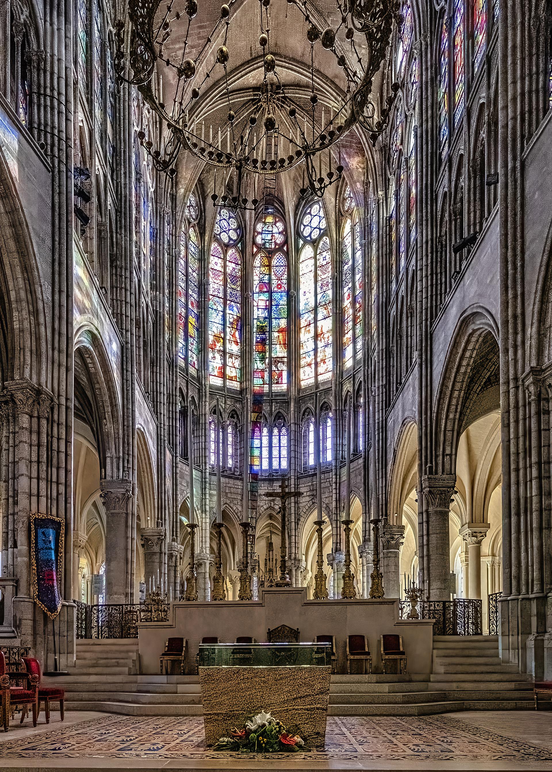 London Photography Awards Winner - Saint-Denis Interiors