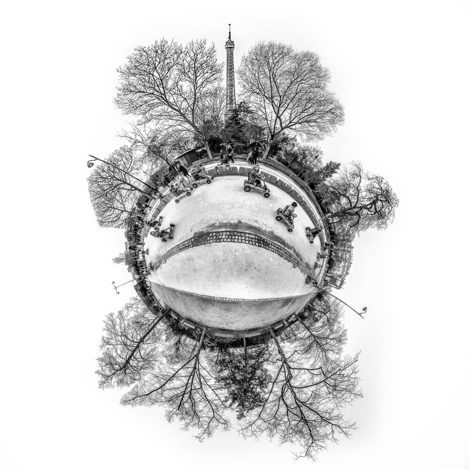 London Photography Awards Winner - Paris Atmos-Sphere B&W
