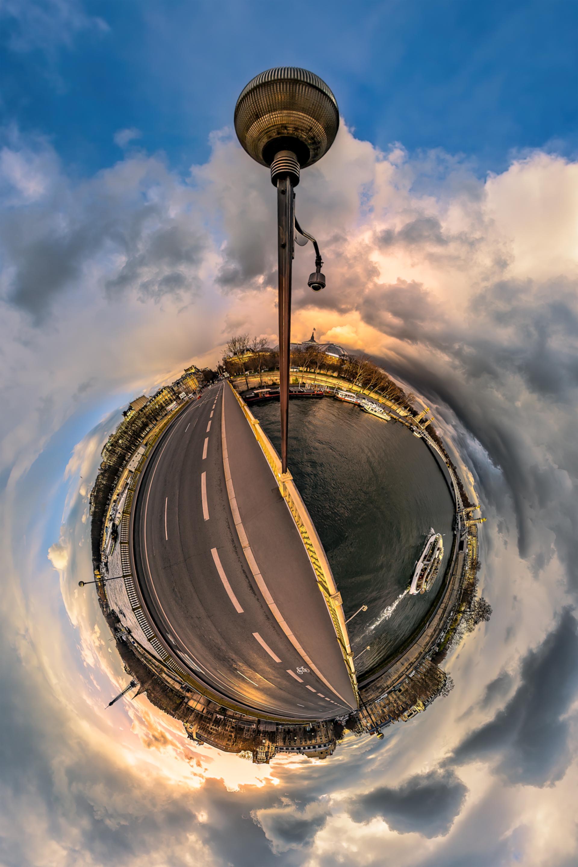 London Photography Awards Winner - Tiny Planet-sur-Seine