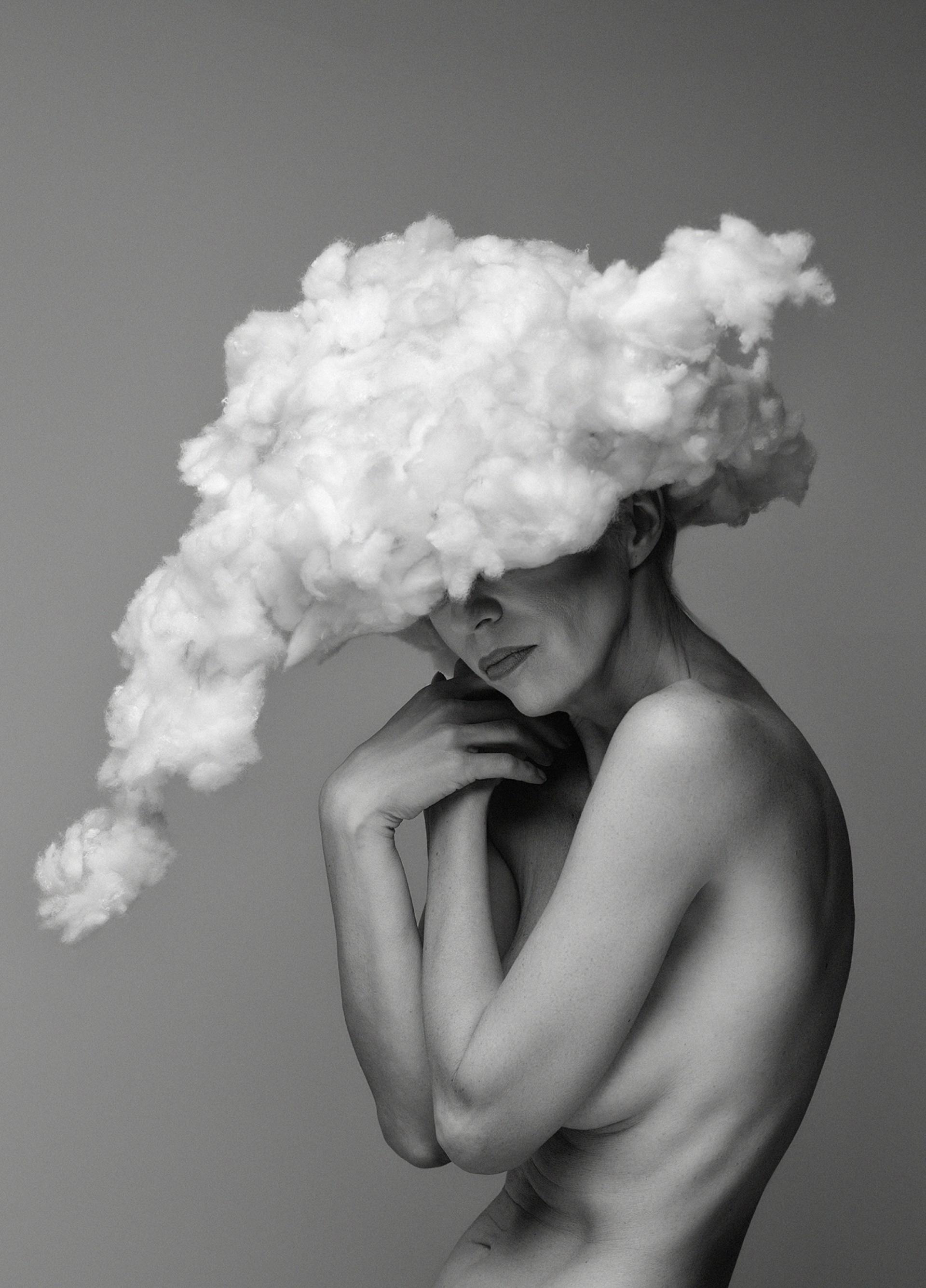 London Photography Awards Winner - Clouded V