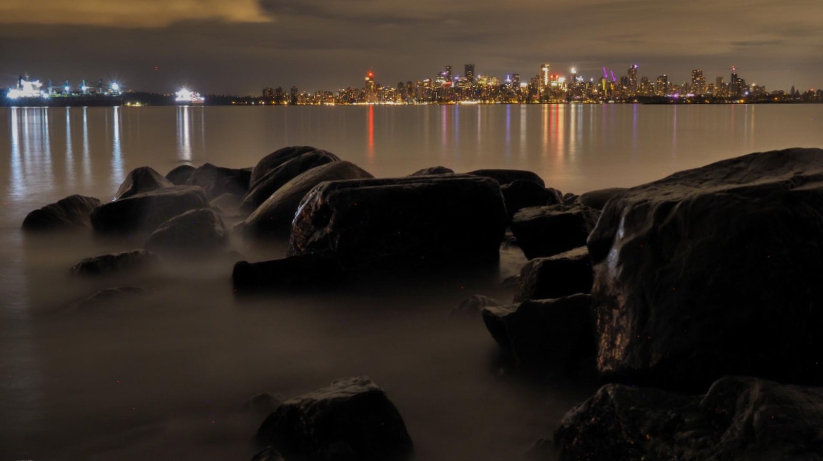 London Photography Awards Winner - Lights of City