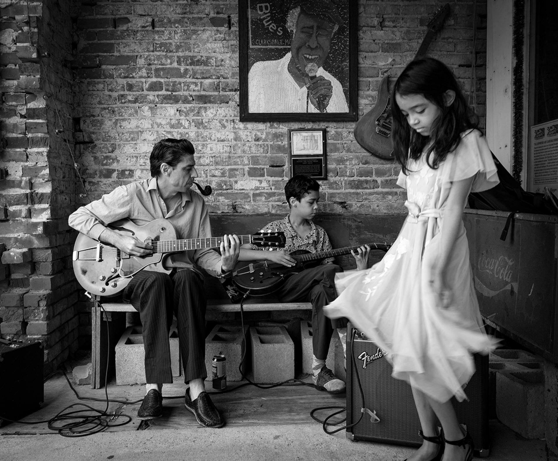 London Photography Awards Winner - Little Joe McLerran and Family