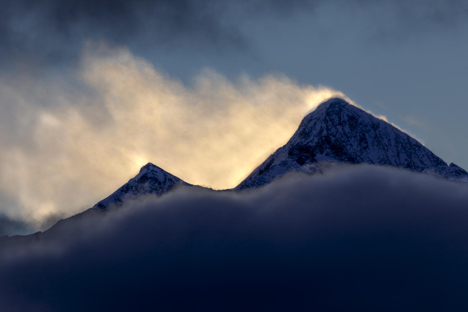 London Photography Awards Winner - Peak Dust